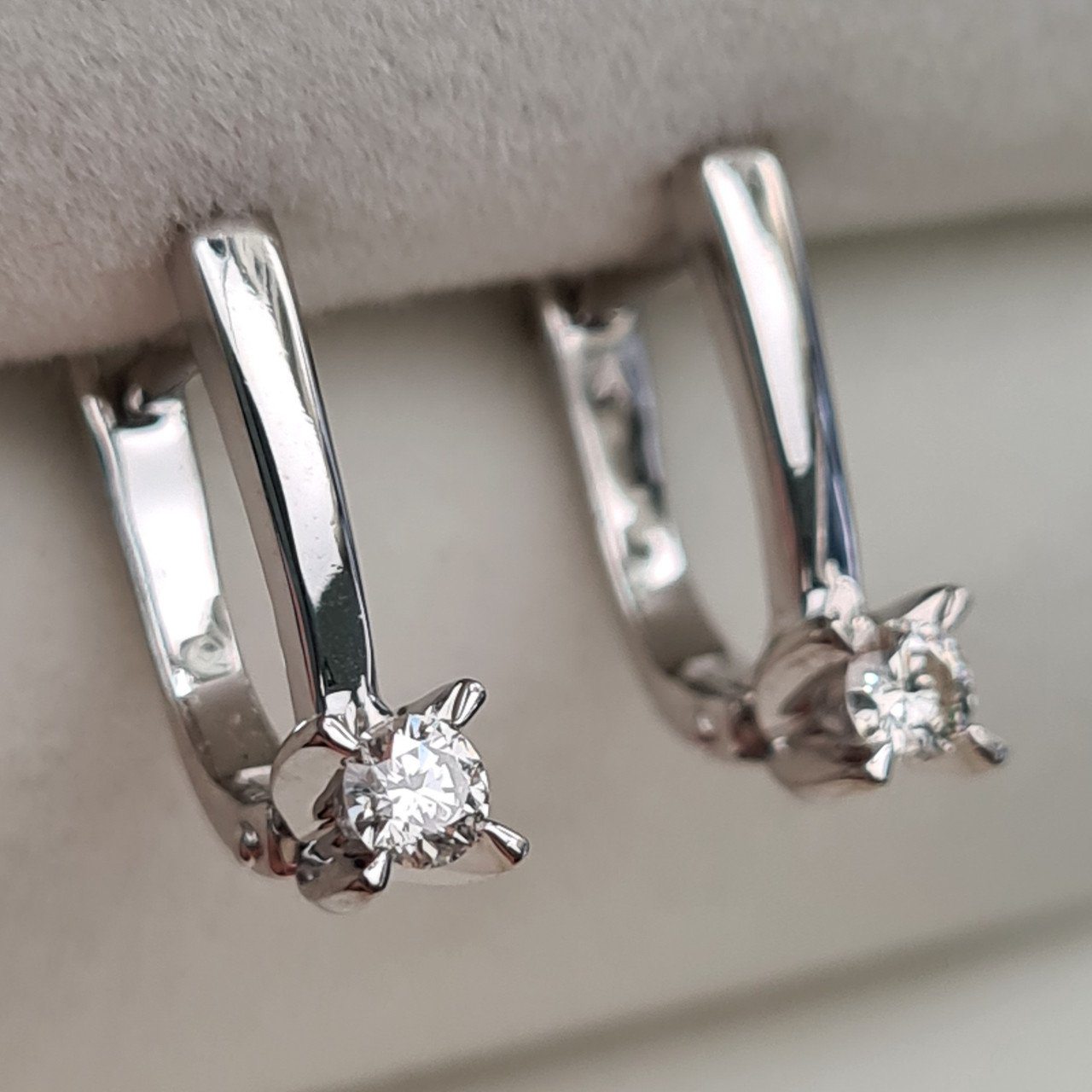 Серьги Deimantas 2,48гр 0,20ct. купить,NaN