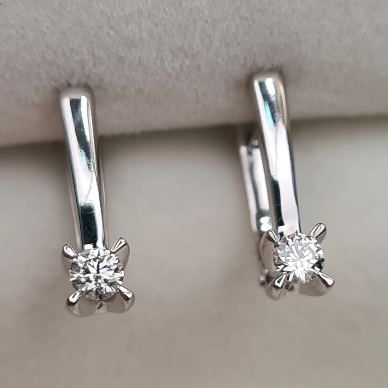 Серьги Deimantas 2,48гр 0,20ct. купить,NaN