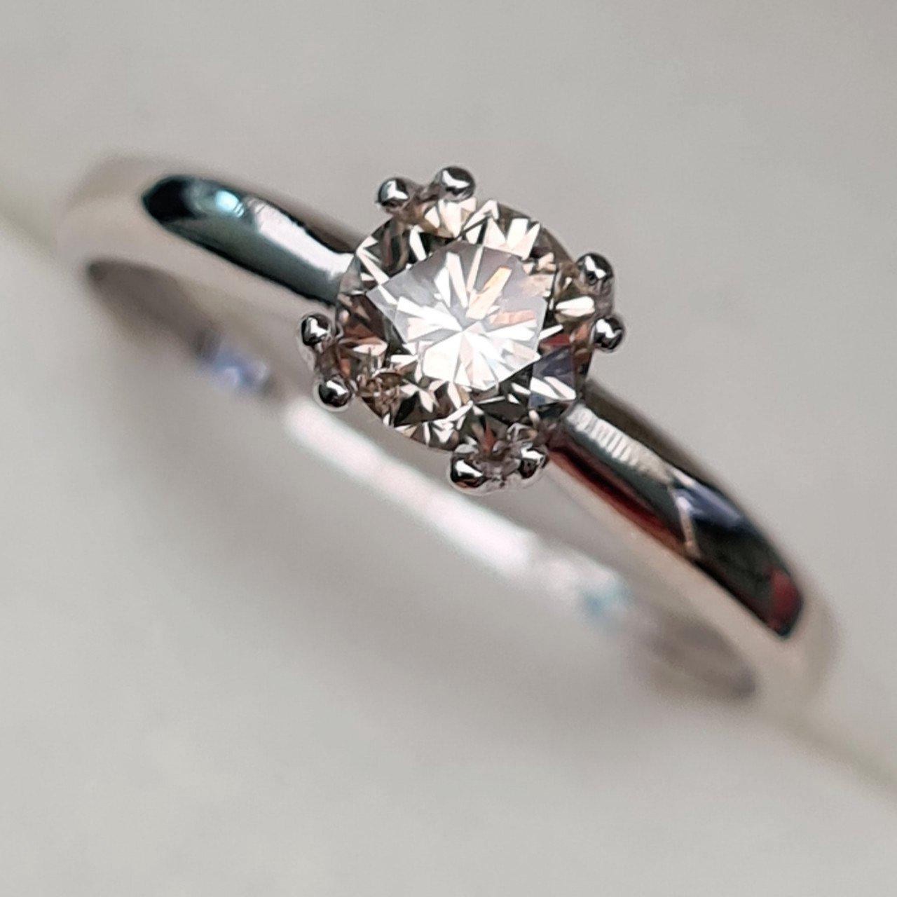Кольцо Deimantas 93376330 16,5р 1,5гр 0,54ct. купить,NaN