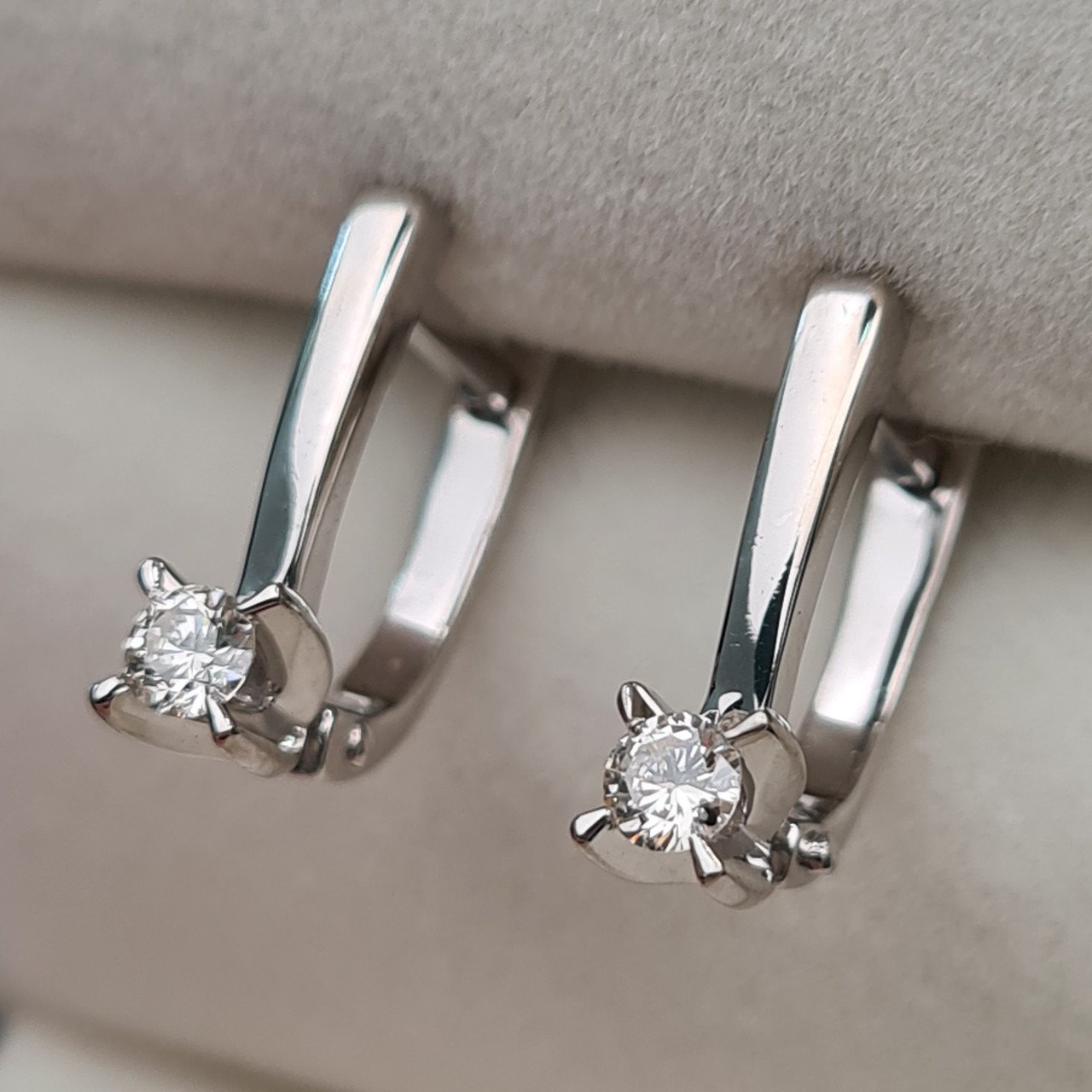 Серьги Deimantas 2,48гр 0,20ct. купить,NaN