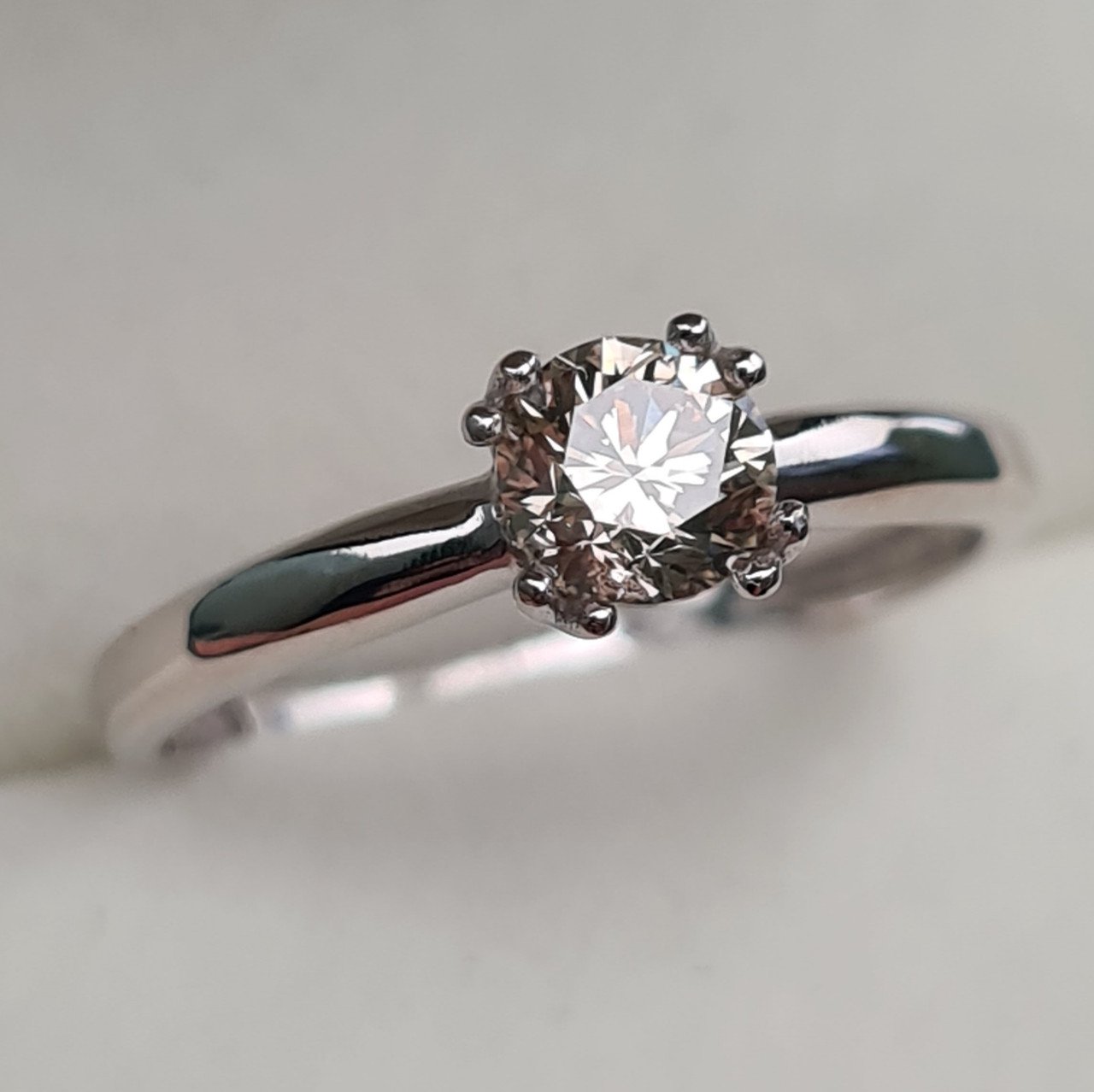 Кольцо Deimantas 93376330 16,5р 1,5гр 0,54ct. купить,NaN