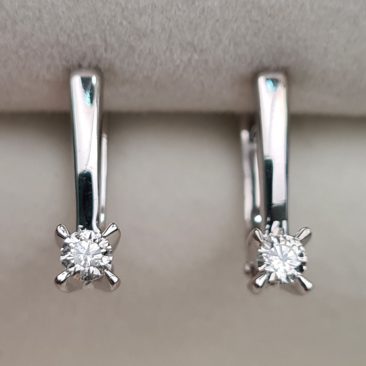 Серьги Deimantas 2,48гр 0,20ct. купить,NaN