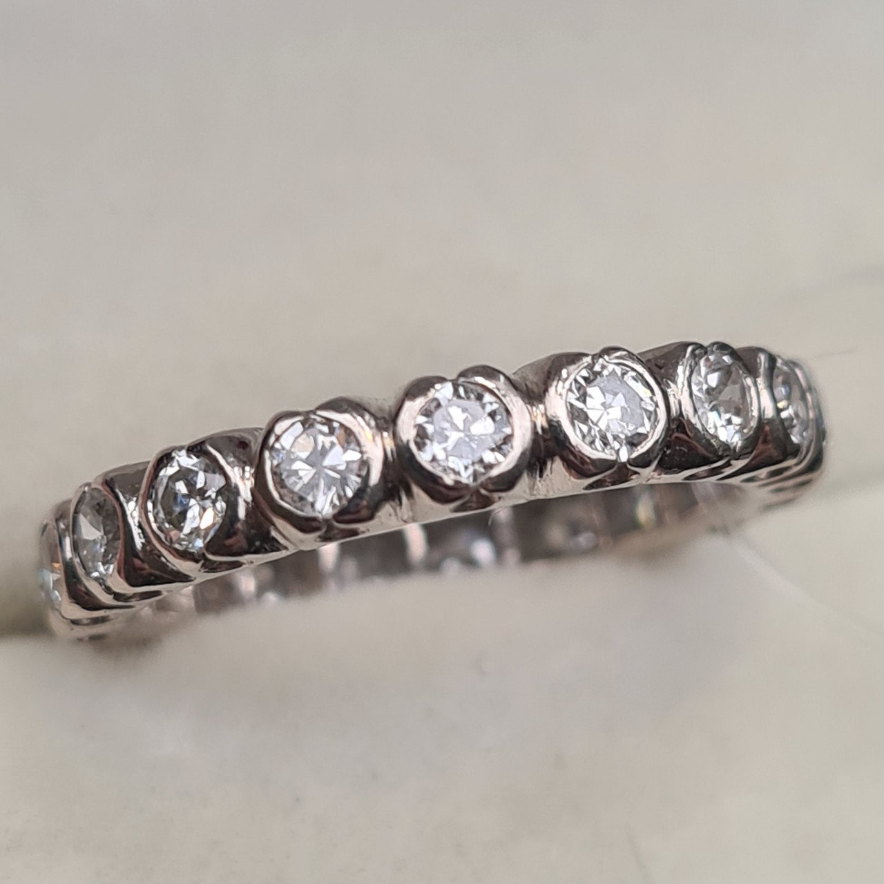 Кольцо Deimantas 97675547 17р 5,38гр 1,14ct. купить,NaN