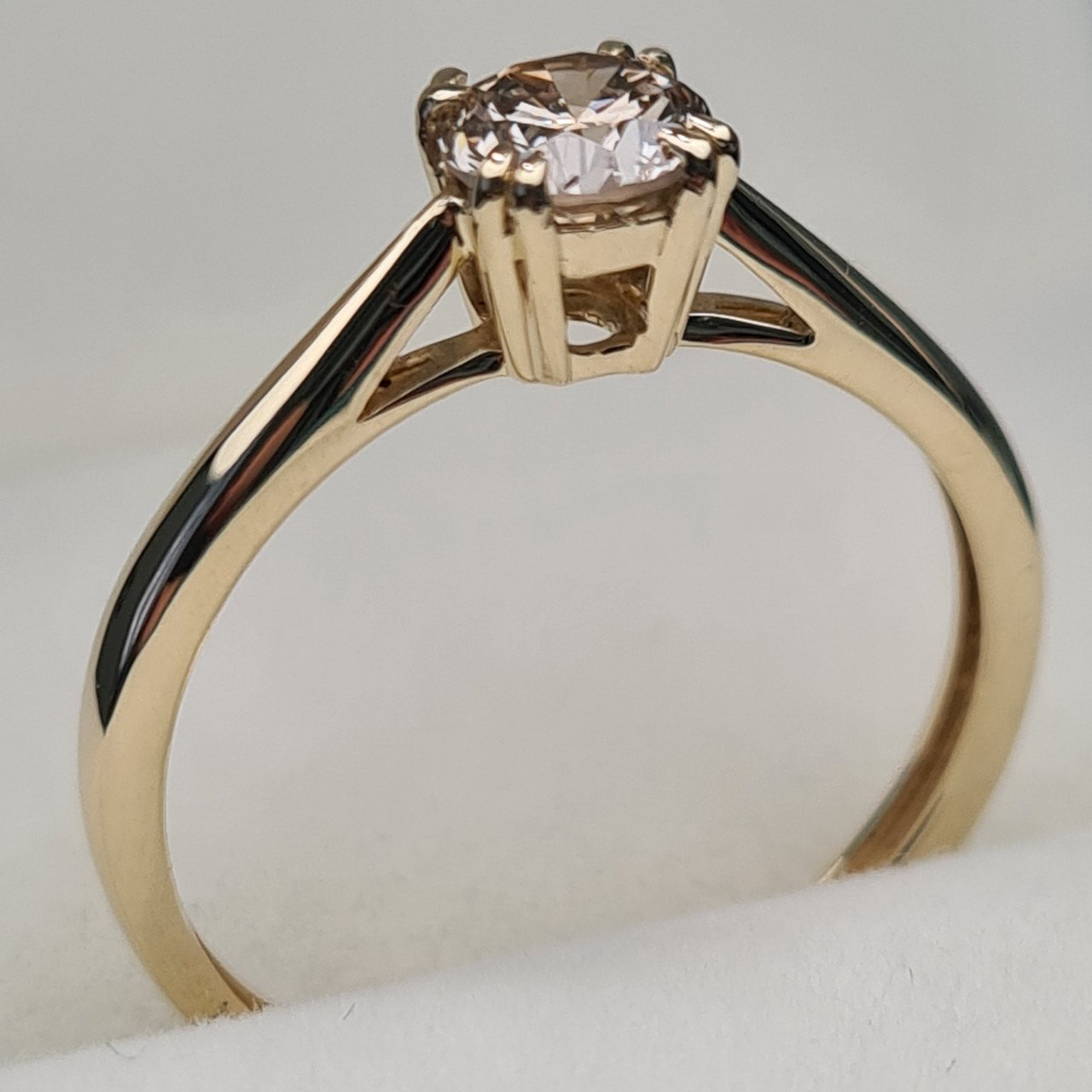 Кольцо Deimantas 93376841 16,5р 1,76гр 0,51ct. купить,NaN