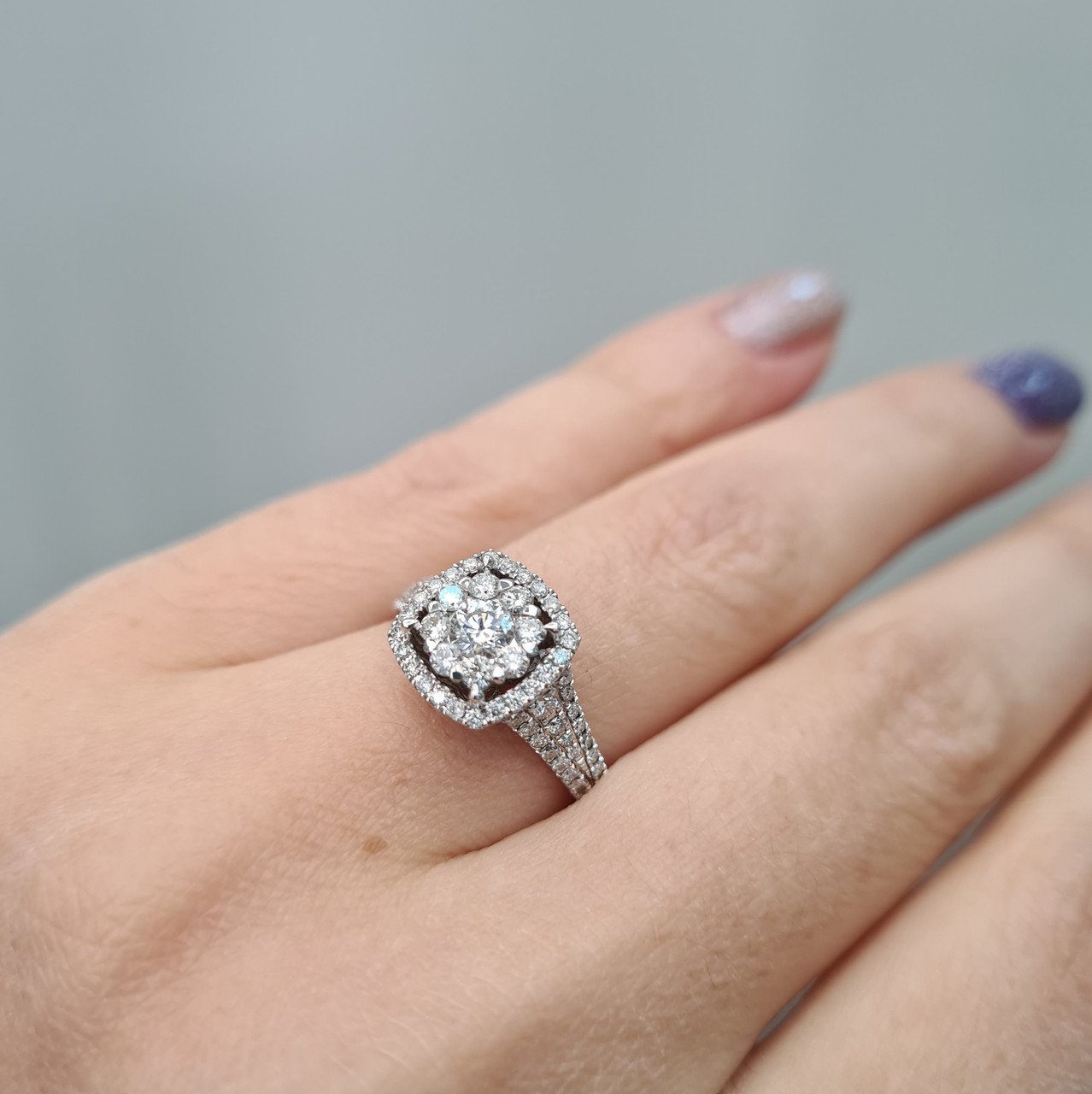 Кольцо Deimantas 95860400 17,5р 4,03гр 1,05ct. купить,NaN