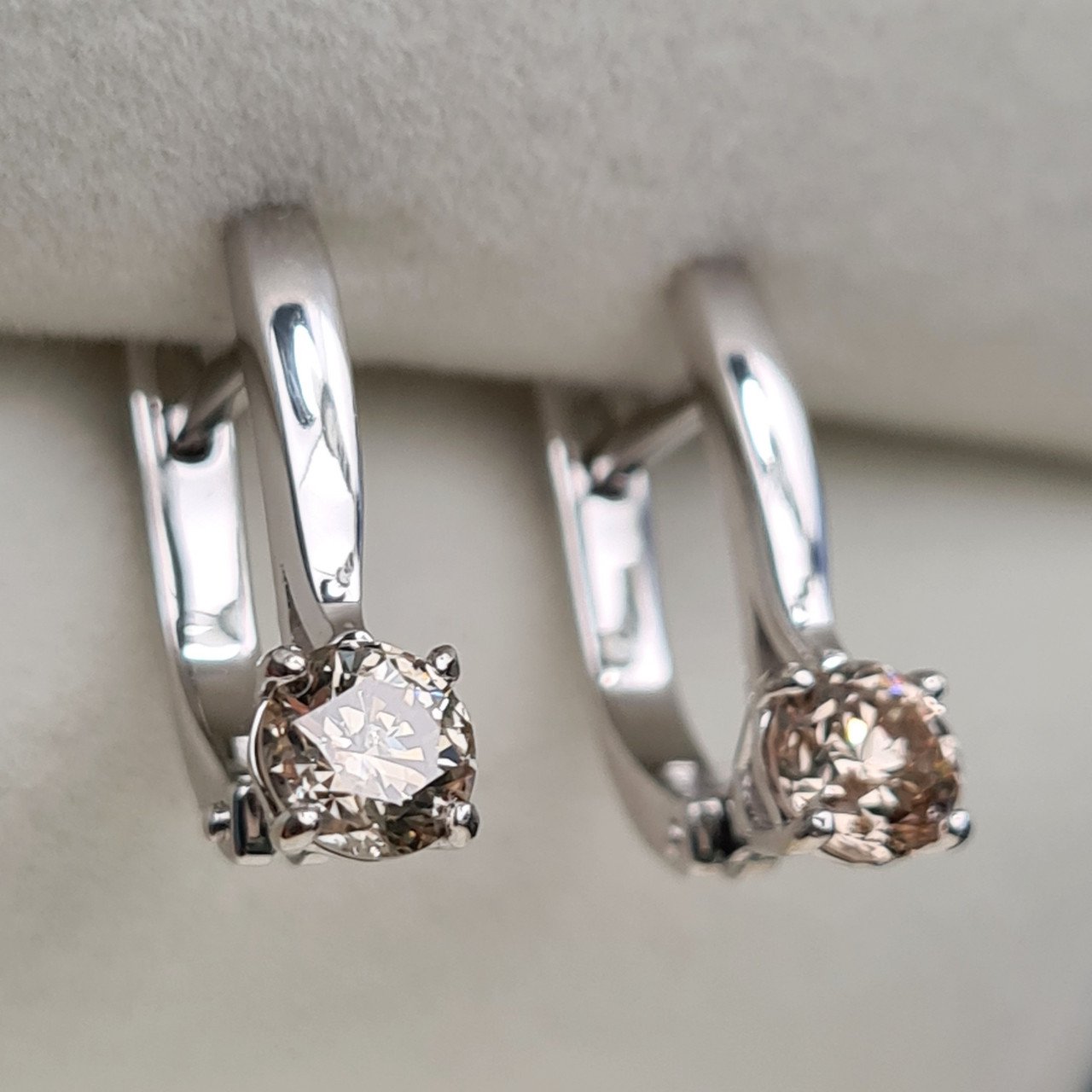 Серьги Deimantas 93456561 2,81гр 0,90ct. купить,NaN