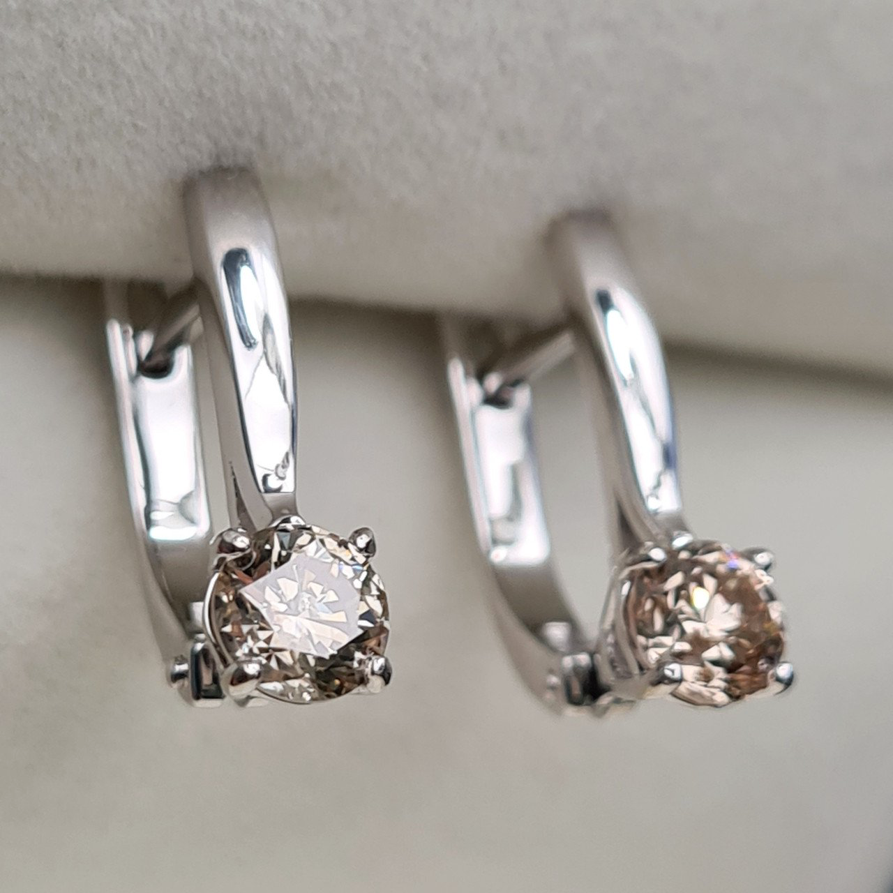 Серьги Deimantas 93456561 2,81гр 0,90ct. купить,NaN