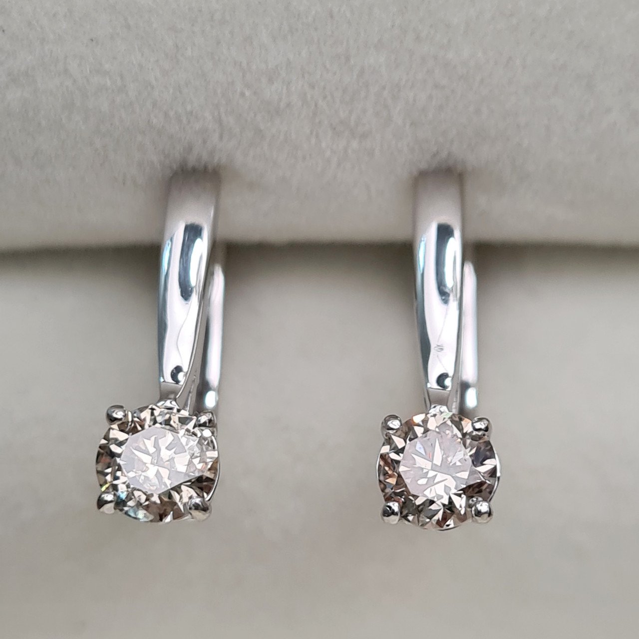 Серьги Deimantas 93456561 2,81гр 0,90ct. купить,NaN