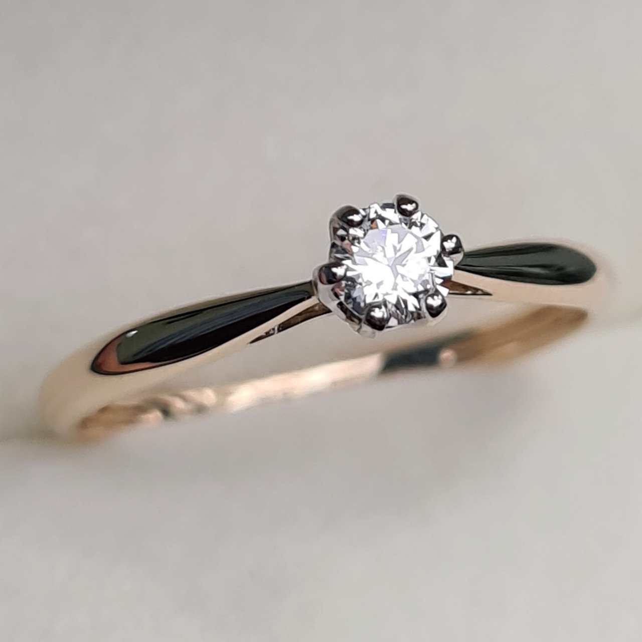 Кольцо Deimantas 97967602 16р 1,23гр 0,22ct. купить,NaN