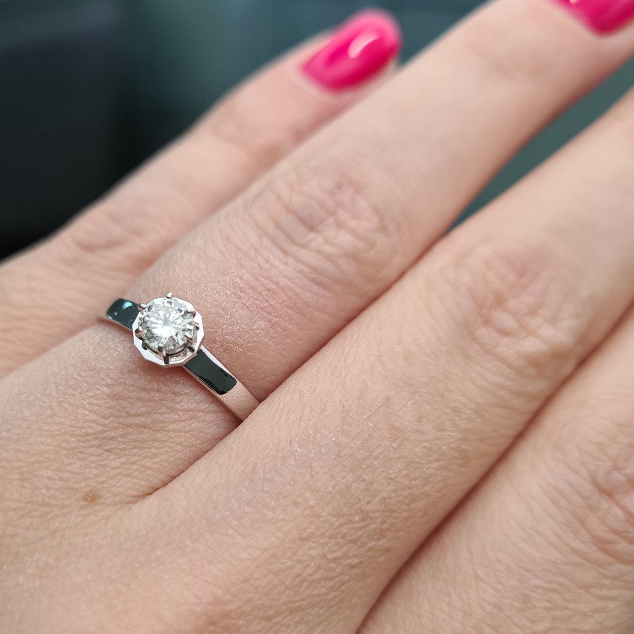 Кольцо Deimantas 93561500 17,5р 2,34гр 0,32ct. купить,NaN