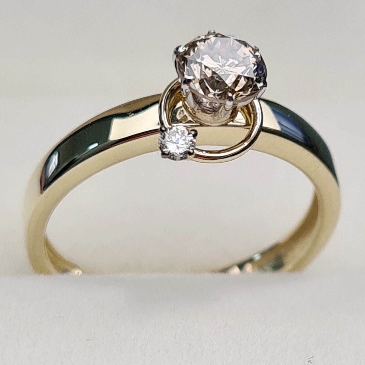 Кольцо Deimantas 93561632 16,5р 1,48гр 0,54ct. купить,NaN