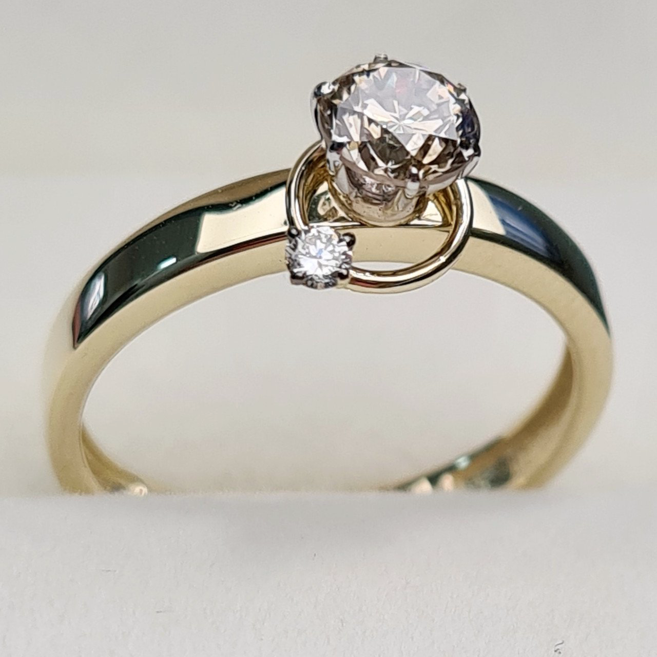 Кольцо Deimantas 93561632 16,5р 1,48гр 0,54ct. купить,NaN