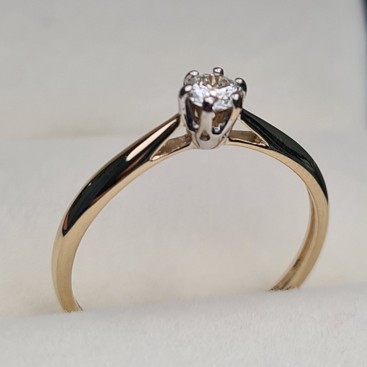 Кольцо Deimantas 97967604 16,5р 1,38гр 0,22ct. купить,NaN
