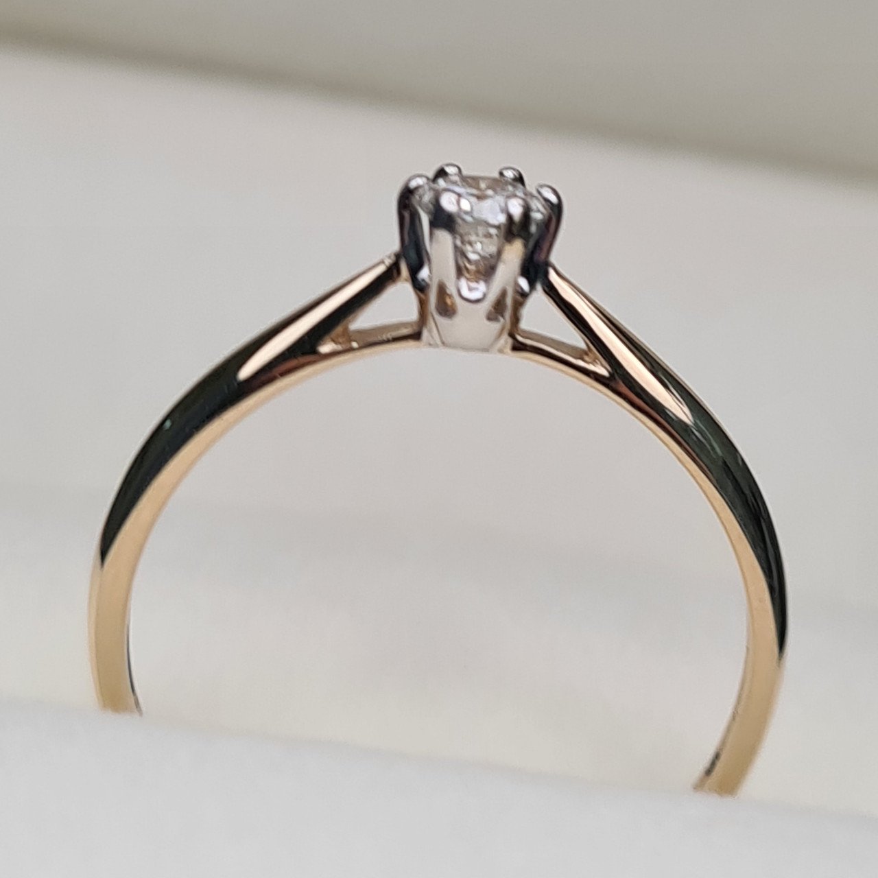 Кольцо Deimantas 97967604 16,5р 1,38гр 0,22ct. купить,NaN