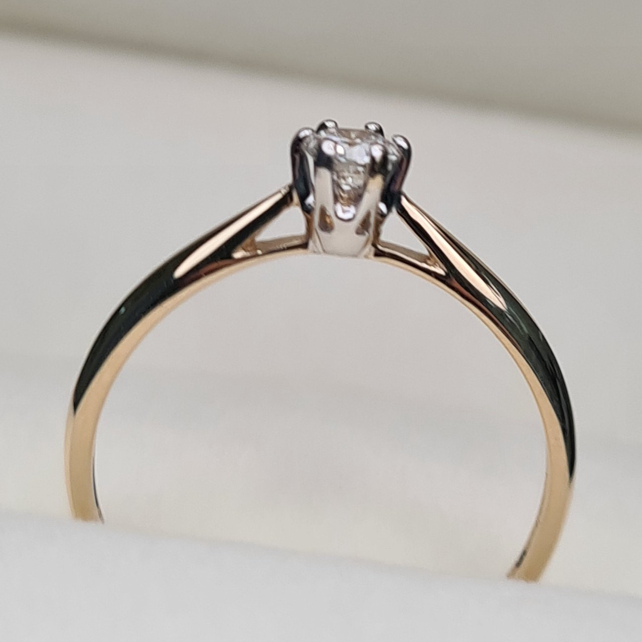 Кольцо Deimantas 97967604 16,5р 1,38гр 0,22ct. купить,NaN