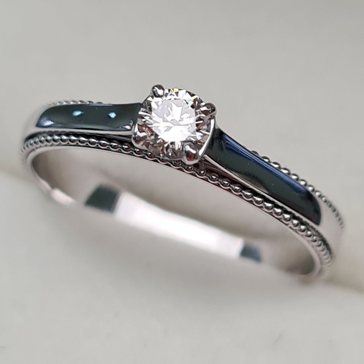 Кольцо Deimantas 93561696 17,5р 2,31гр 0,20ct. купить,NaN