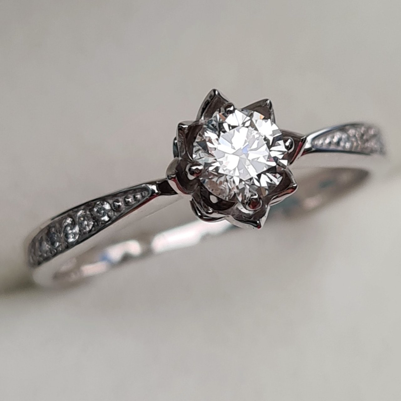 Кольцо Deimantas 93561756 17р 2гр 0,375ct. купить,NaN