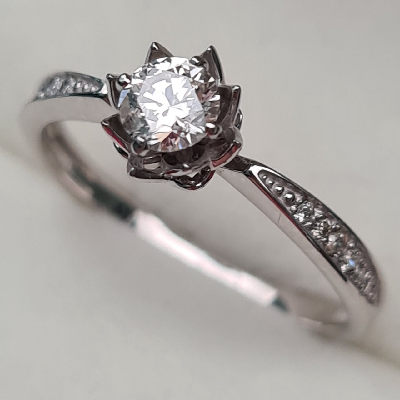 Кольцо Deimantas 93561756 17р 2гр 0,375ct. купить,NaN