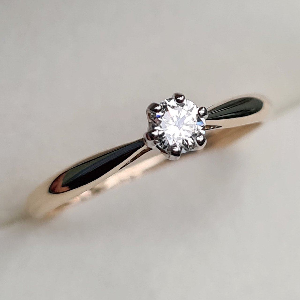 Кольцо Deimantas 97967610 16,5р 1,29гр 0,22ct. купить,NaN