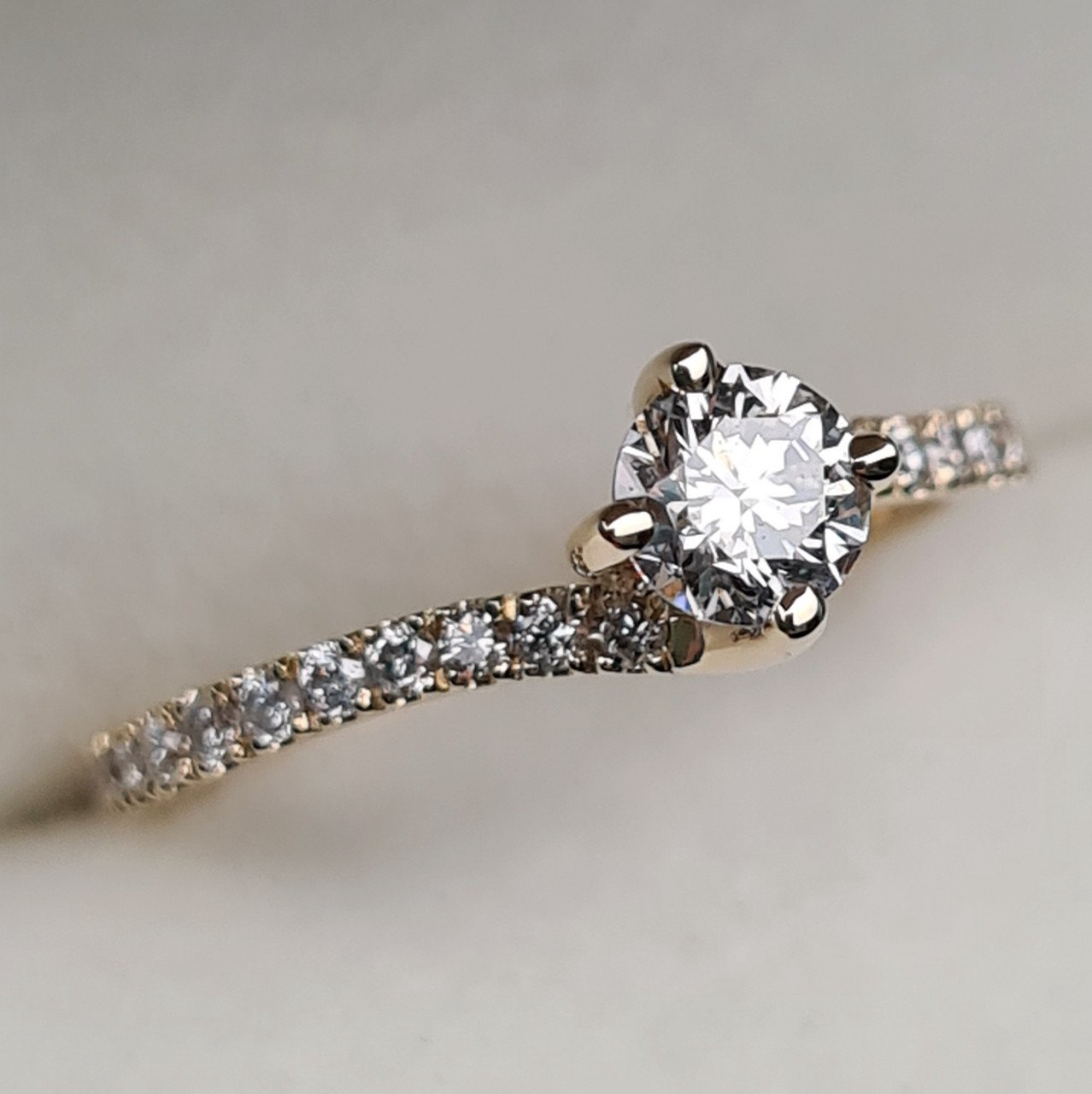 Кольцо Deimantas 95888228 16,5р 1,89гр 0,75ct. купить,NaN