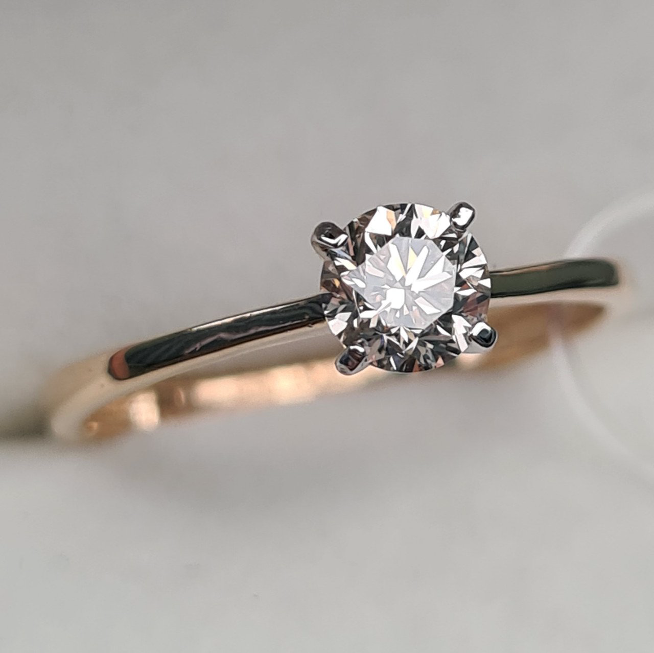 Кольцо Deimantas 97967621 17,5р 1,55гр 0,51ct. купить,NaN
