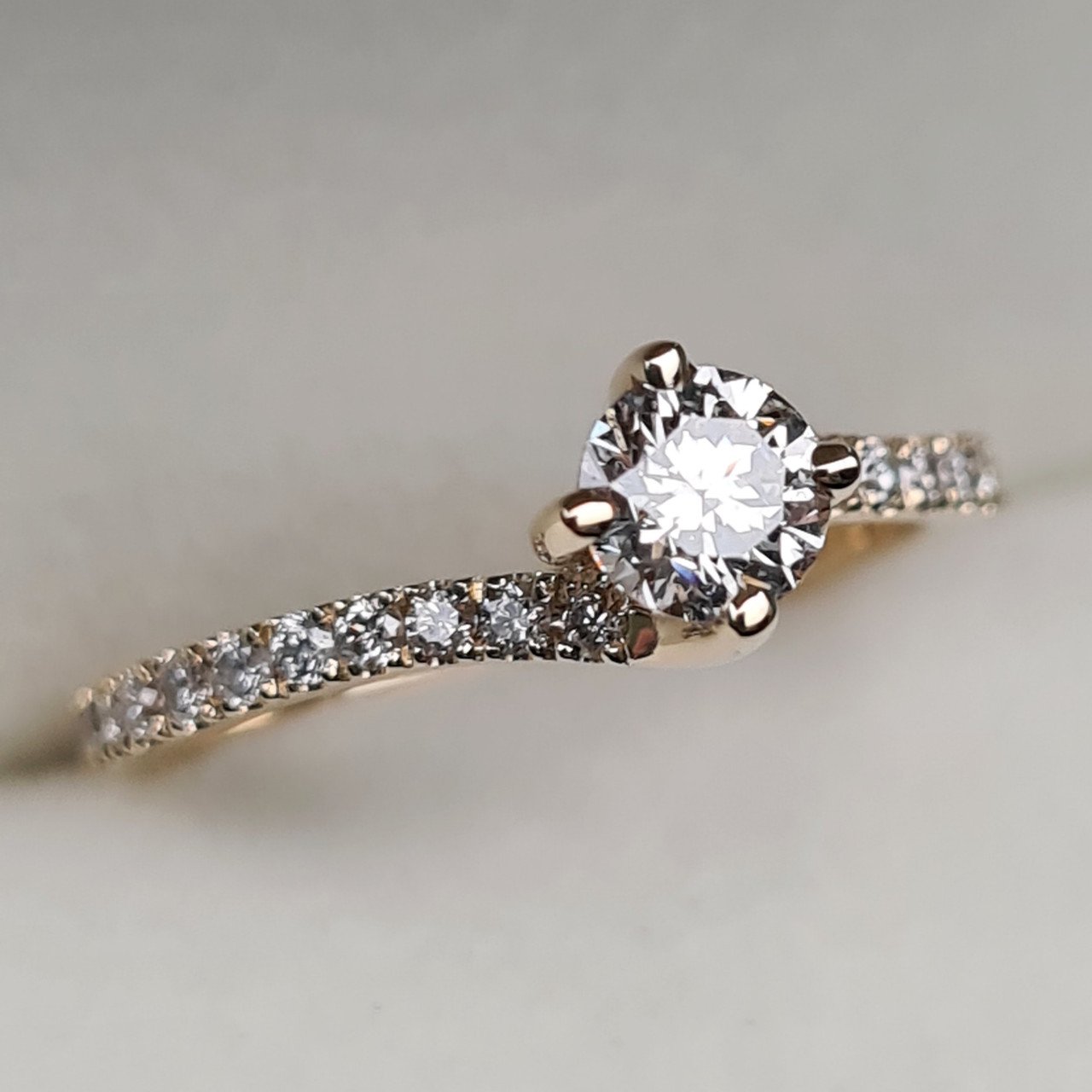Кольцо Deimantas 95888228 16,5р 1,89гр 0,75ct. купить,NaN