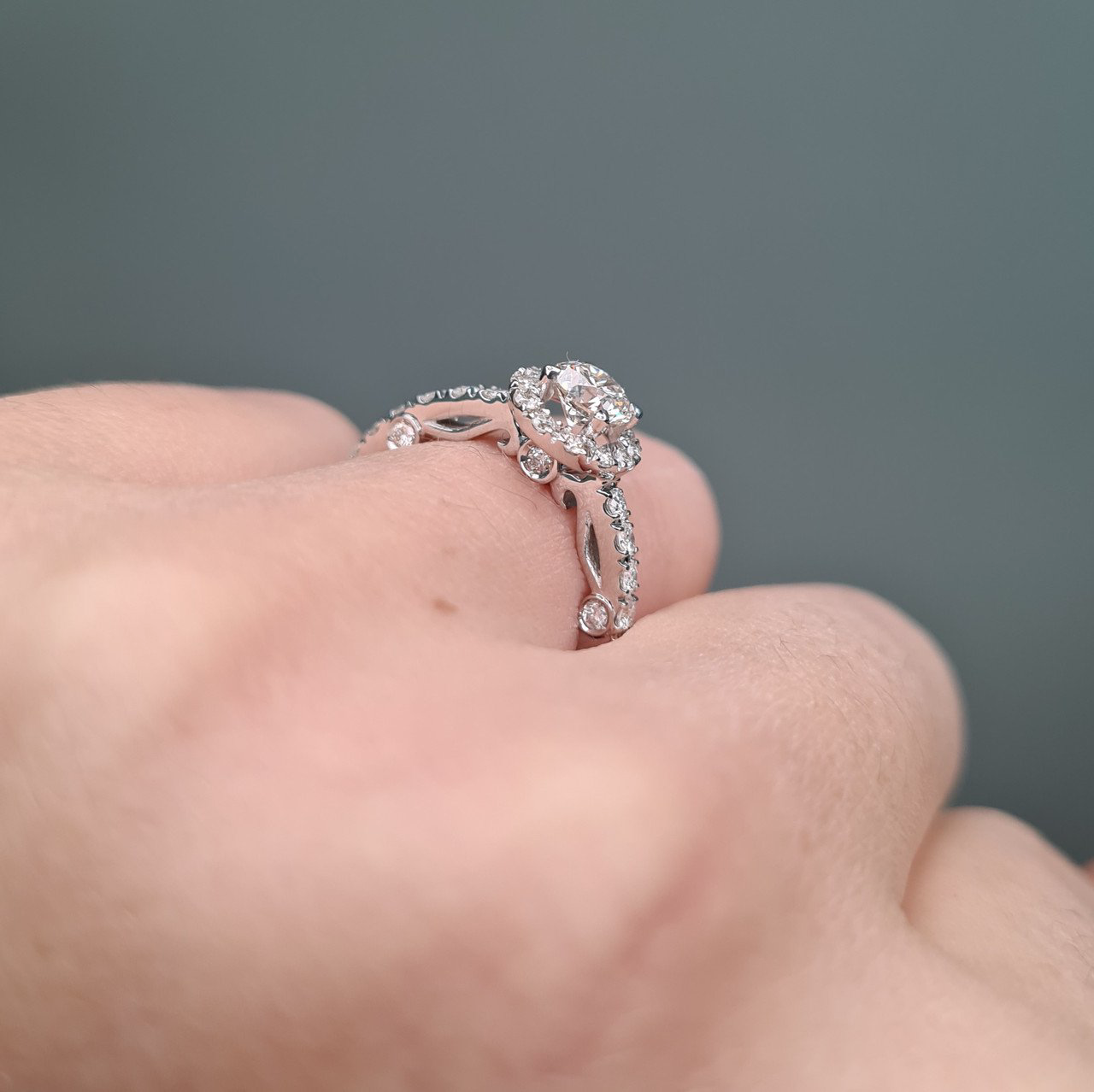 Кольцо Deimantas 95936922 16р 3,05гр 0,94ct. купить,NaN