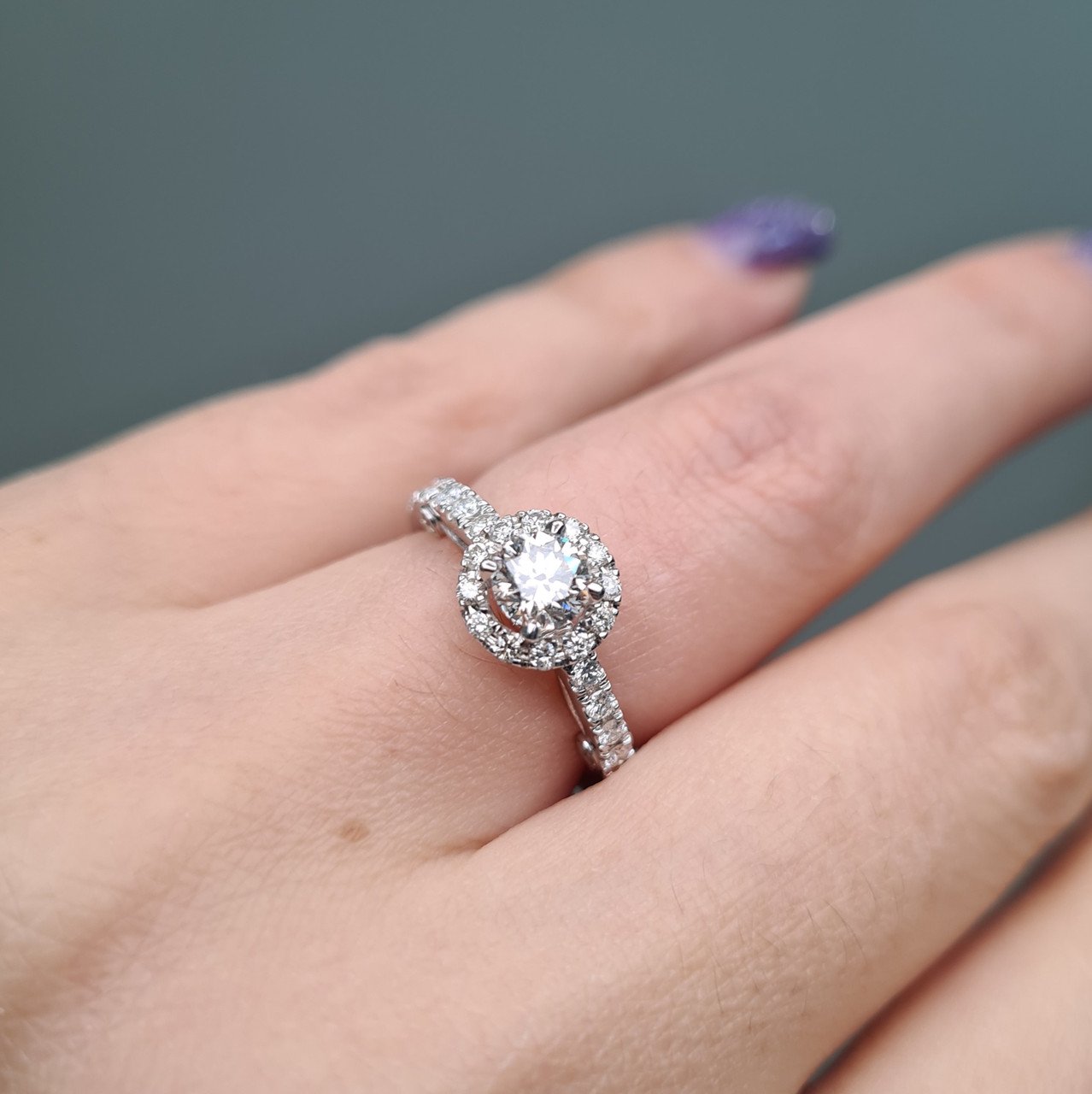 Кольцо Deimantas 95936922 16р 3,05гр 0,94ct. купить,NaN
