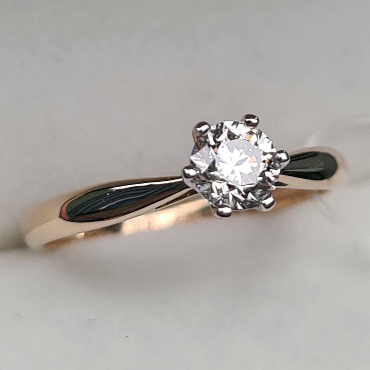 Кольцо Deimantas 97967623 16р 1,48гр 0,37ct. купить,NaN