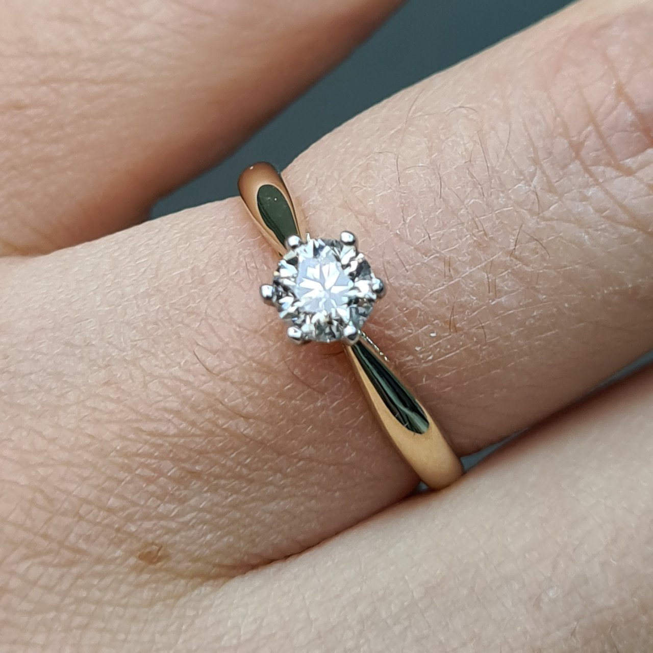 Кольцо Deimantas 97967623 16р 1,48гр 0,37ct. купить,NaN