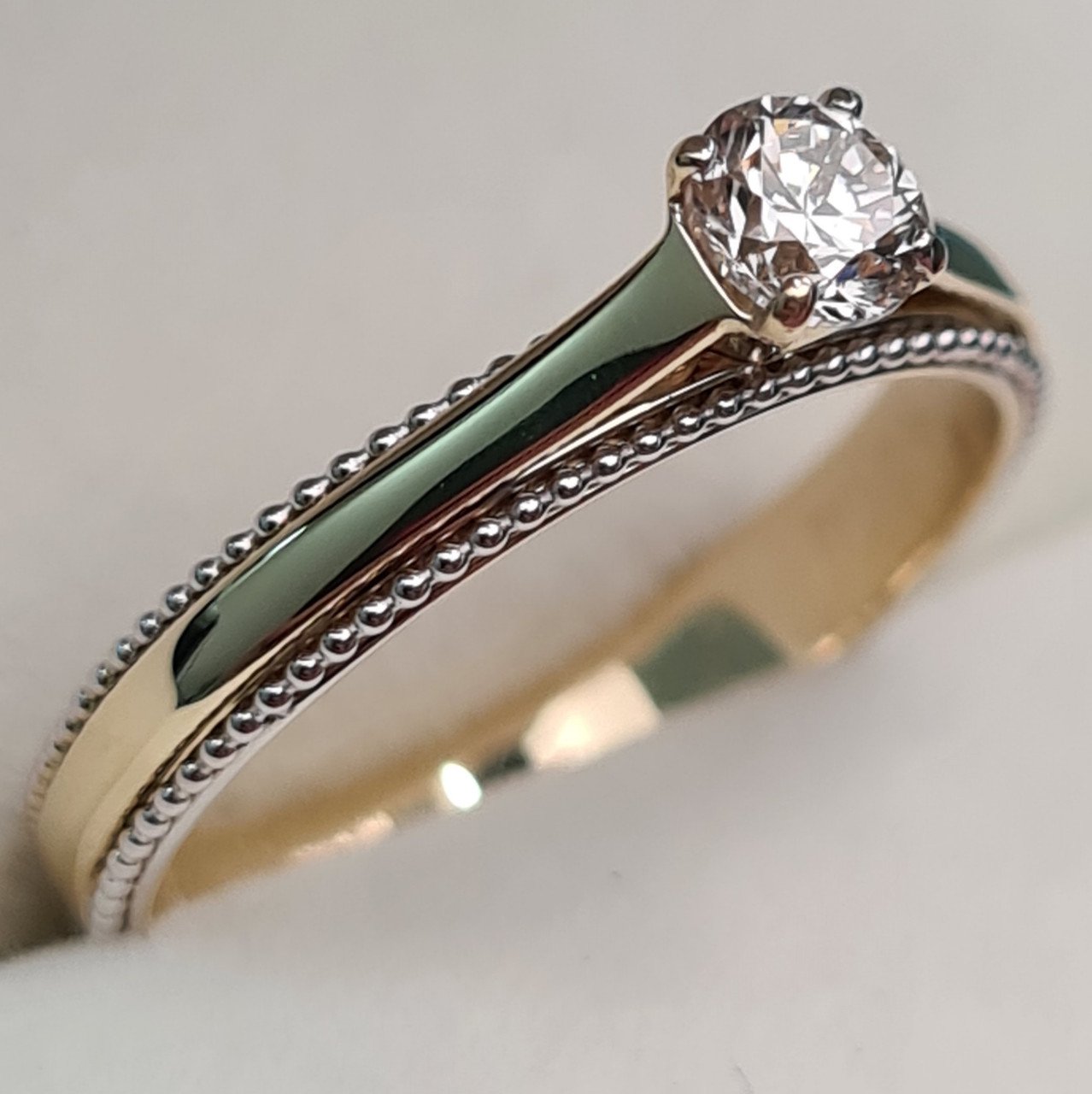 Кольцо Deimantas 93561852 16,5р 2,24гр 0,25ct. купить,NaN