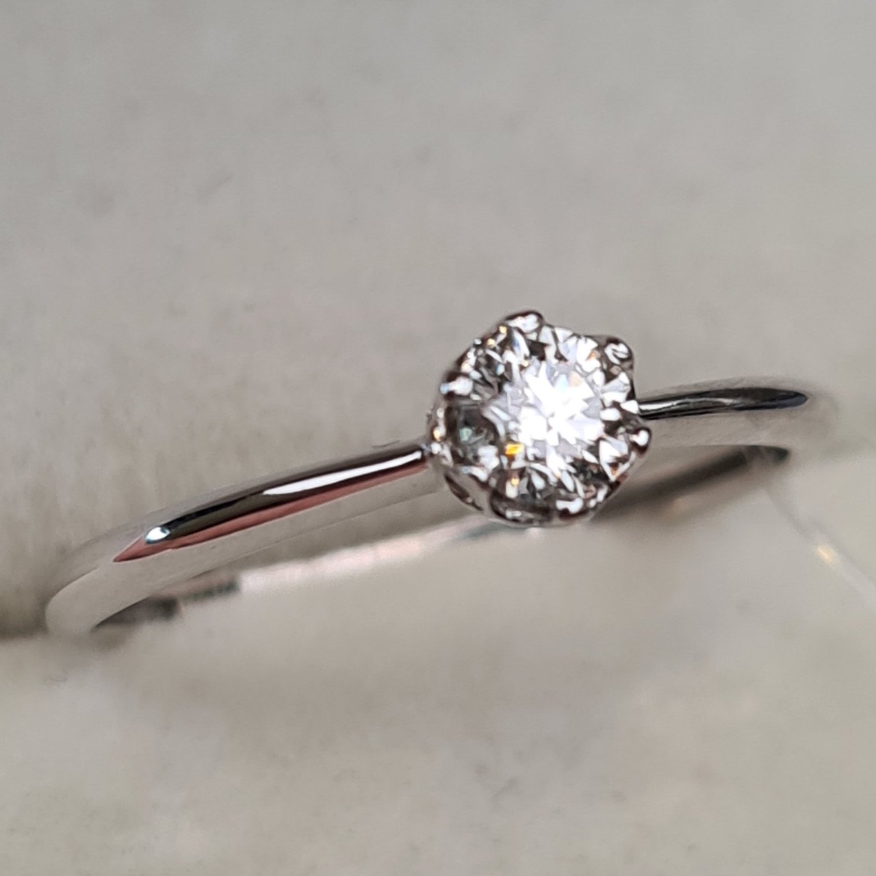 Кольцо Deimantas 98148675 16р 0,22ct. купить,NaN