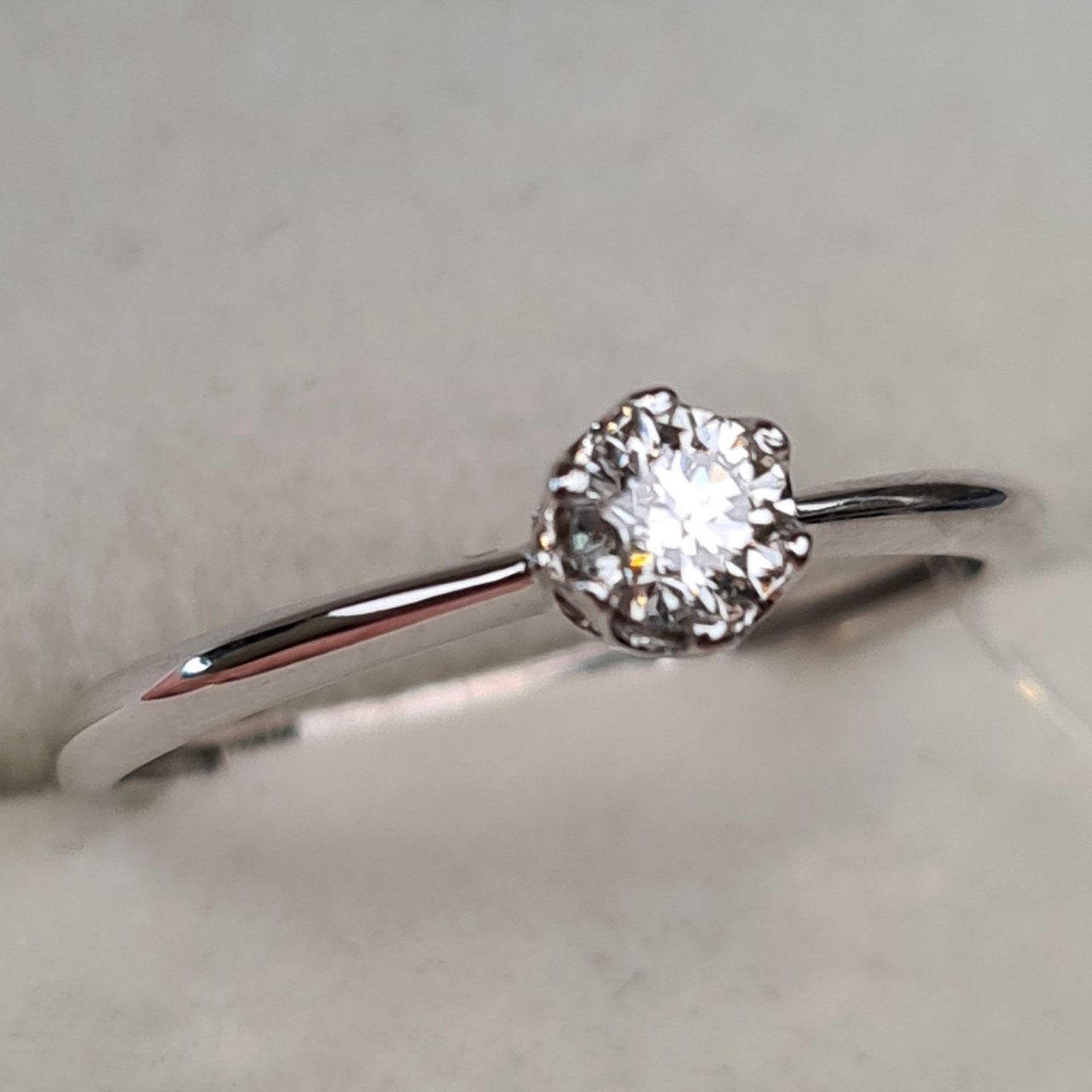Кольцо Deimantas 98148675 16р 0,22ct. купить,NaN