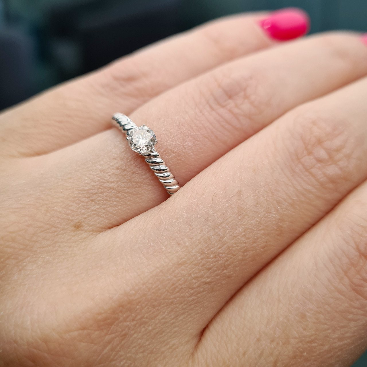 Кольцо Deimantas 93561903 17,5р 2,31гр 0,36ct. купить,NaN