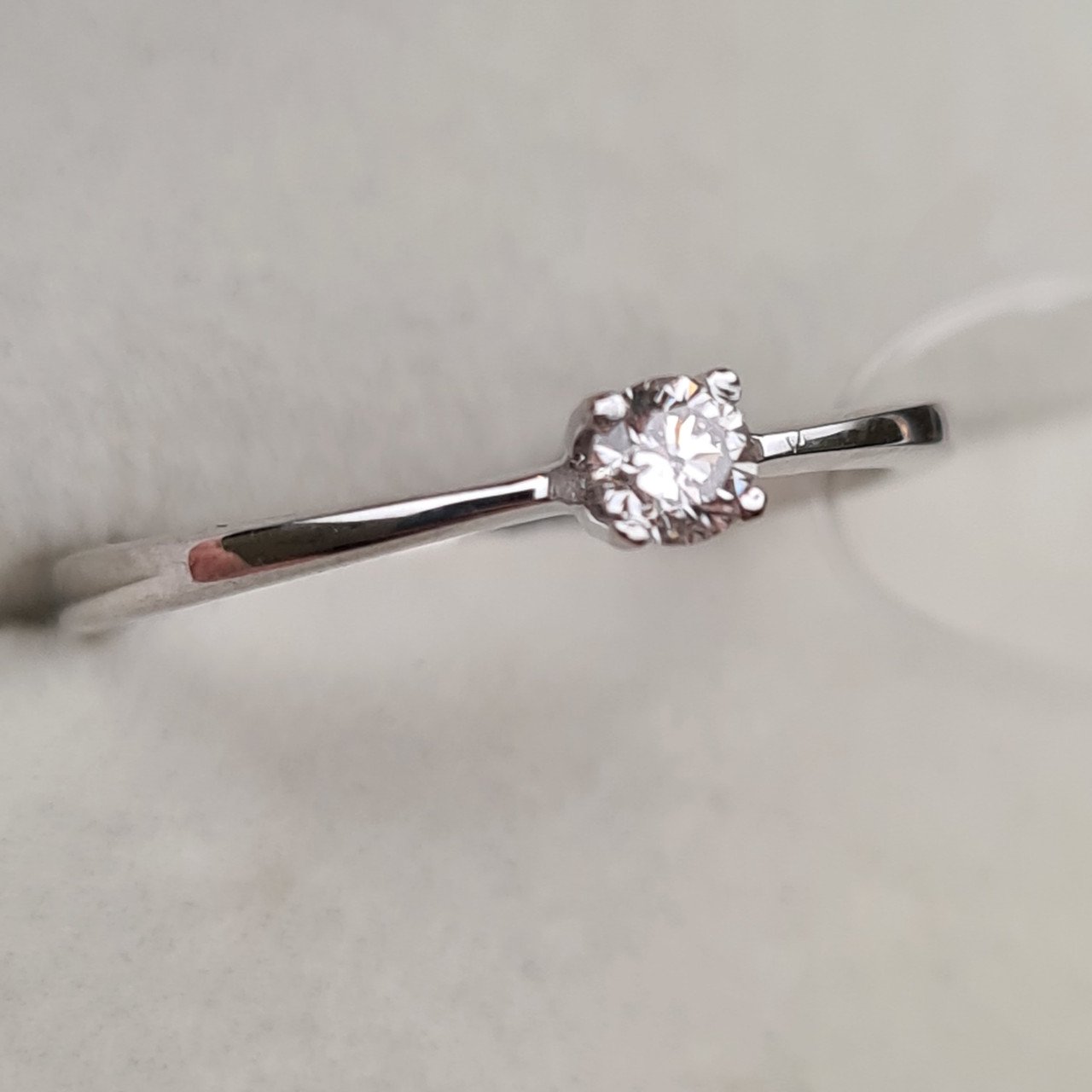 Кольцо Deimantas 98148685 16,5р 1,48гр 0,13ct. купить,NaN