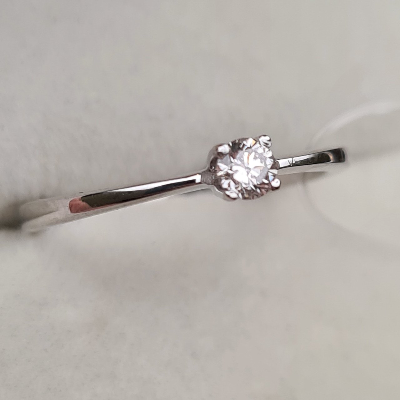 Кольцо Deimantas 98148685 16,5р 1,48гр 0,13ct. купить,NaN