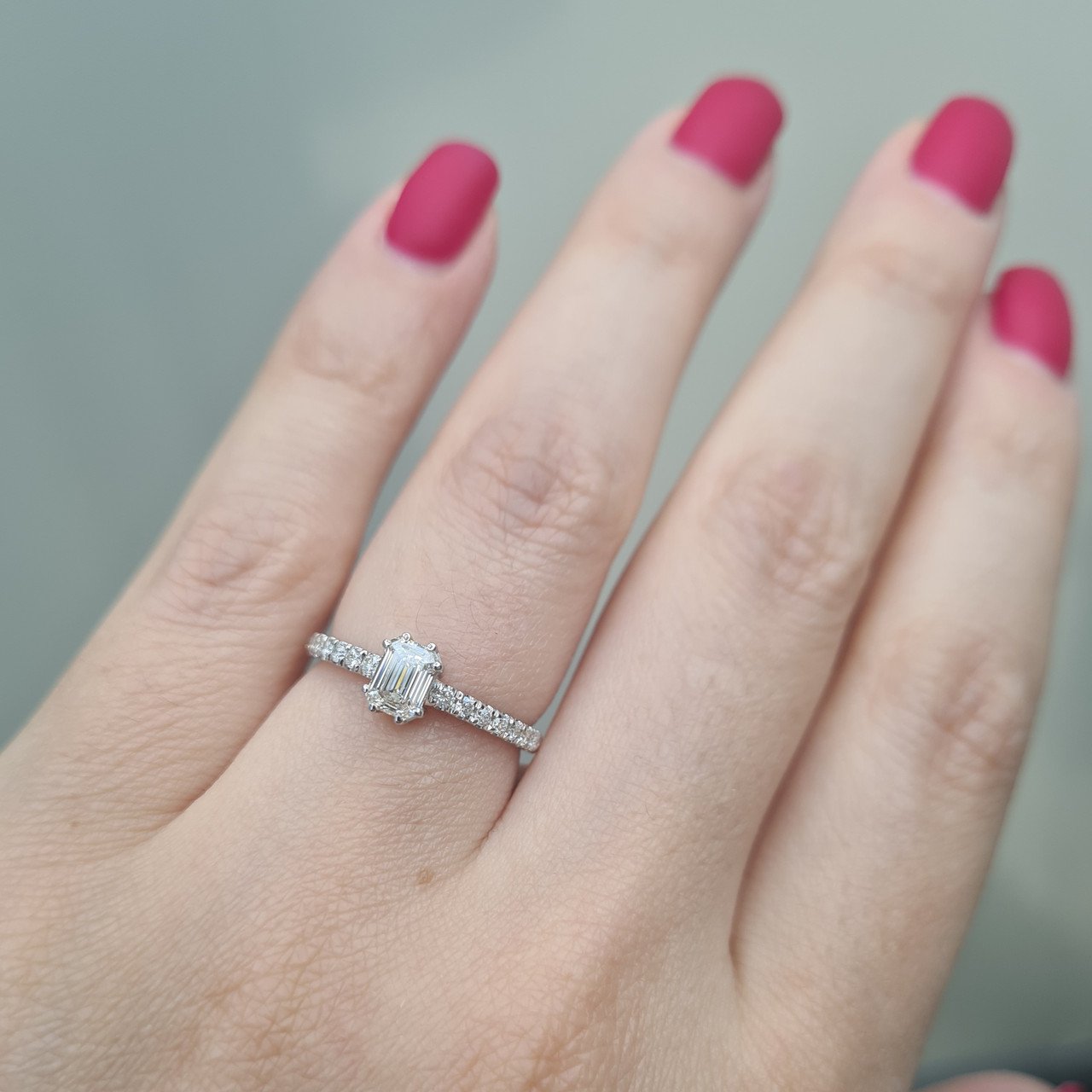 Кольцо Deimantas 95945722 16,5р 2,11гр 0,75ct. купить,NaN