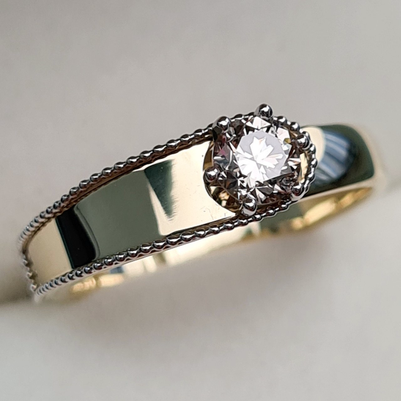 Кольцо Deimantas 93562073 17,5р 3,79гр 0,36ct. купить,NaN