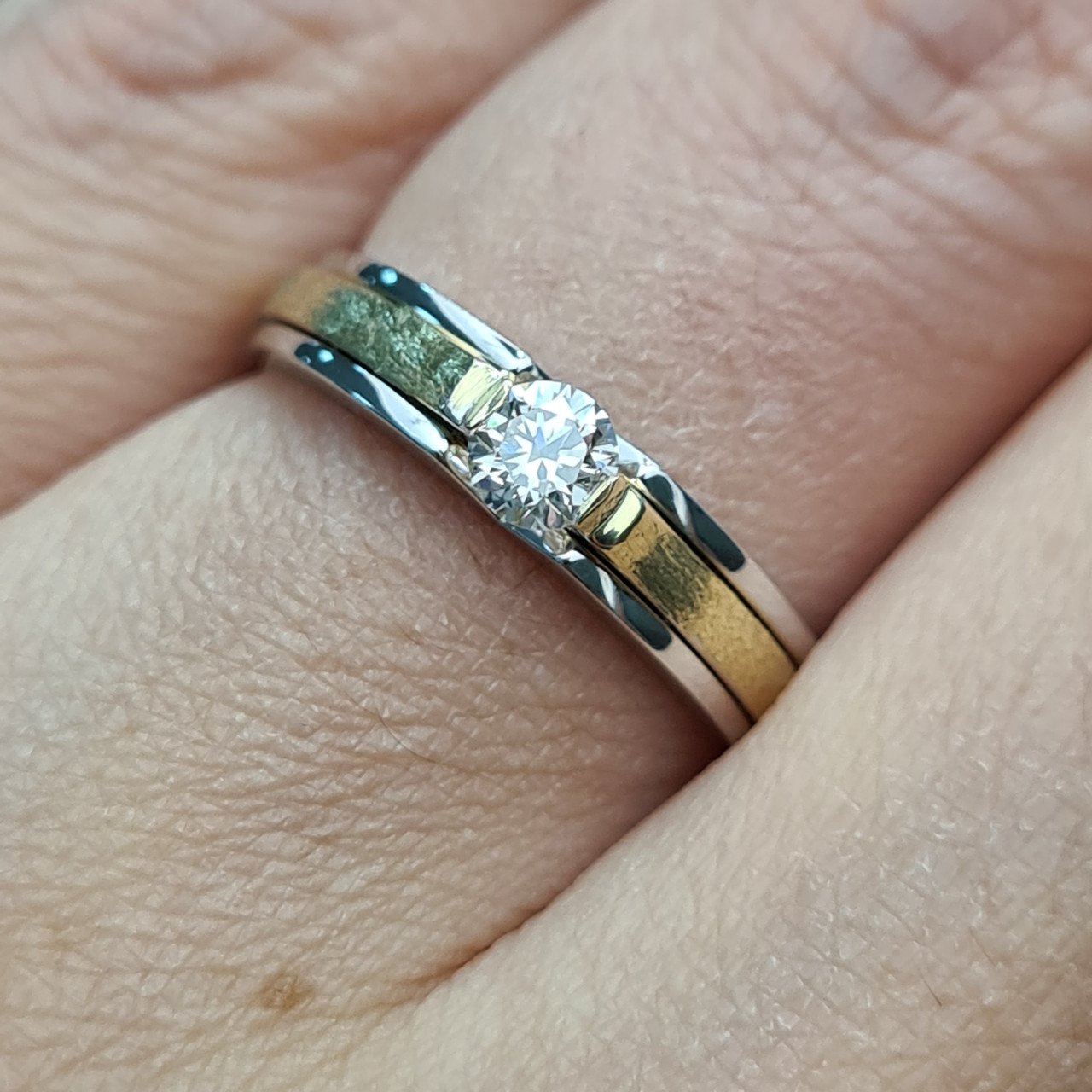 Кольцо Deimantas 93562048 17р 3,65гр 0,22ct. купить,NaN