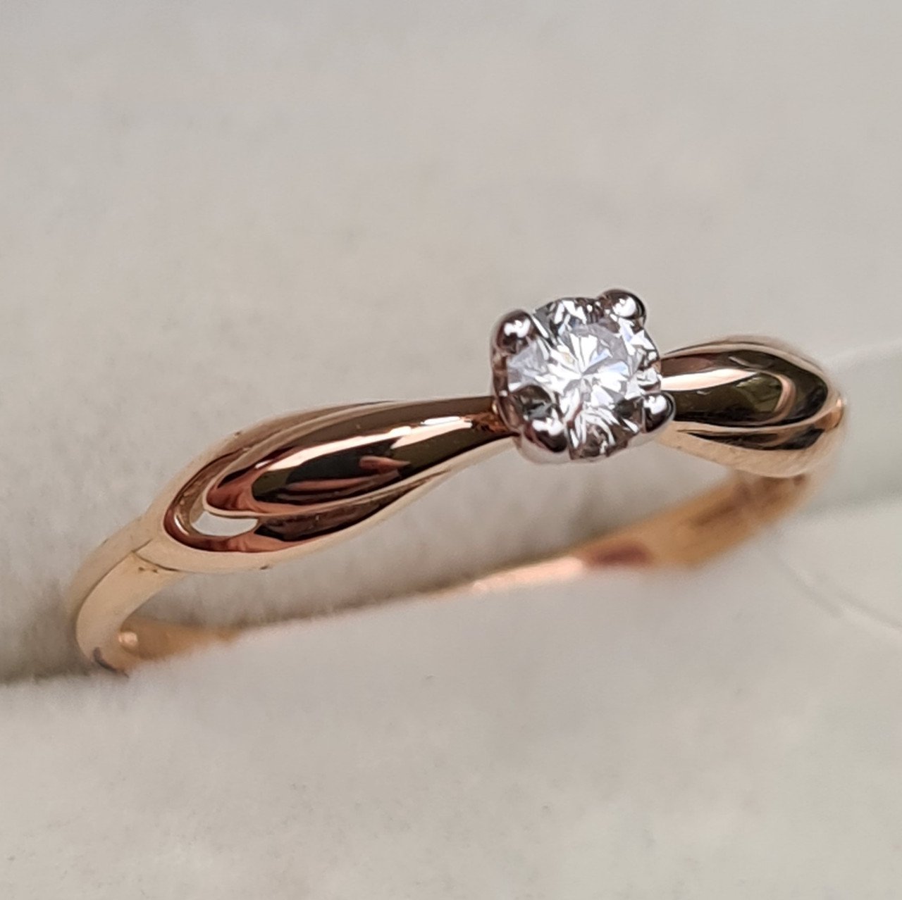 Кольцо Deimantas 98148865 15р 1гр 0,10ct. купить,NaN