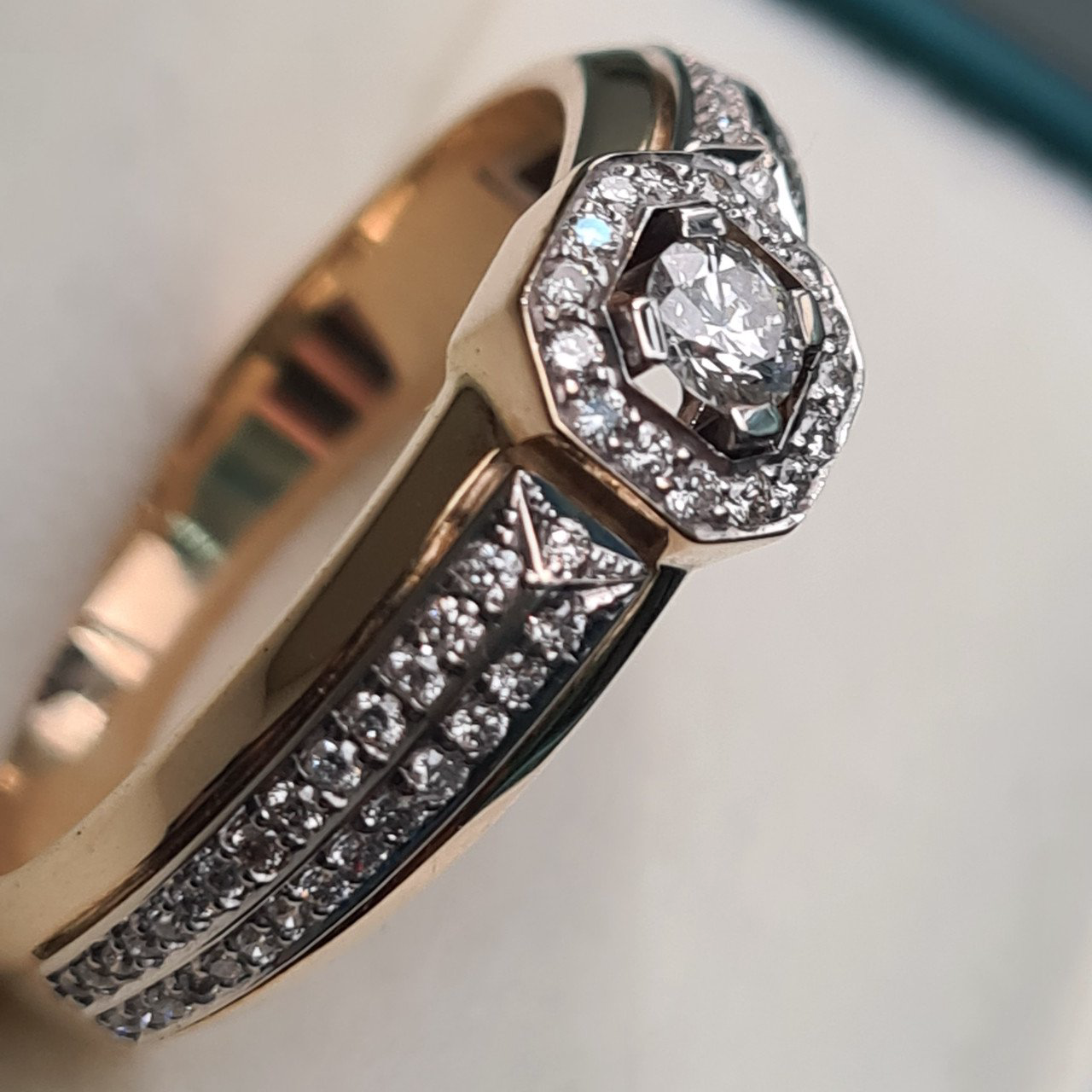 Кольцо Deimantas 95966255 21р 7,1р 0,70ct. купить,NaN