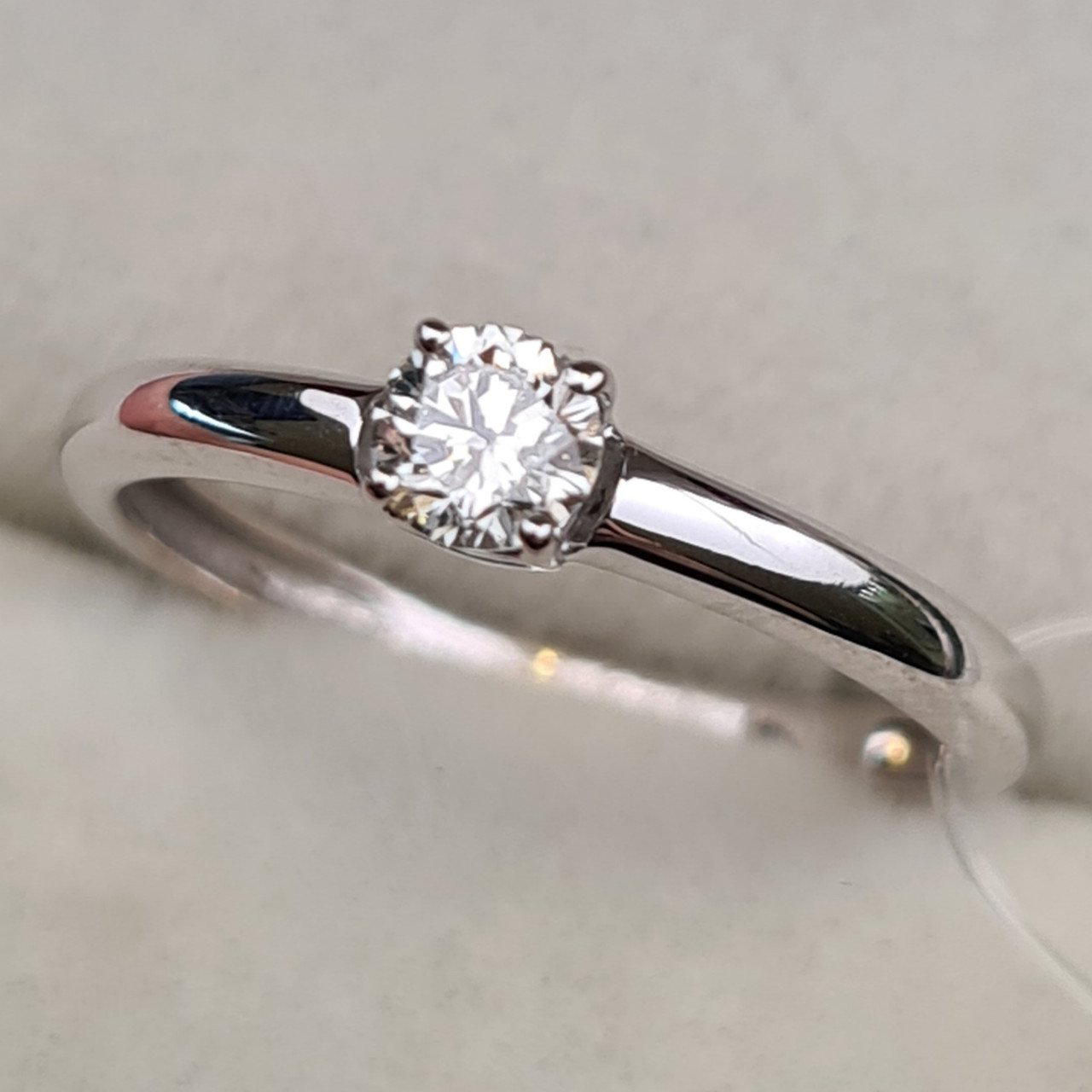 Кольцо Deimantas98148940 16р 1,26гр 0,18ct. купить,NaN