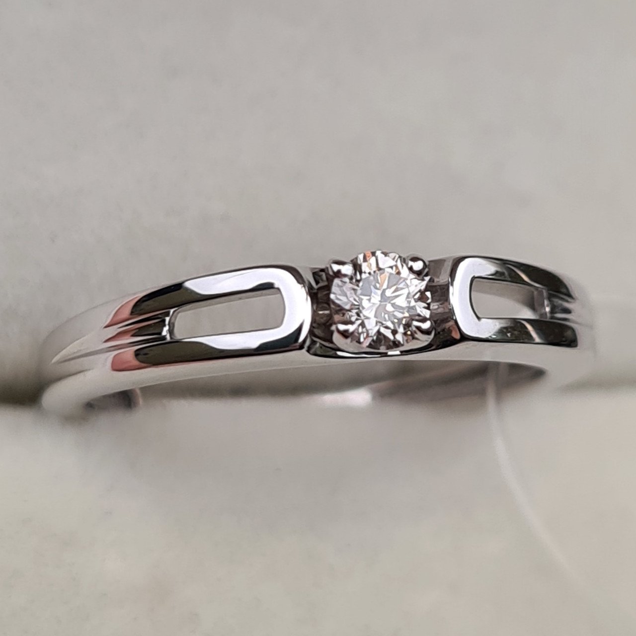 Кольцо Deimantas 98148883 16р 1,6гр 0,11ct. купить,NaN