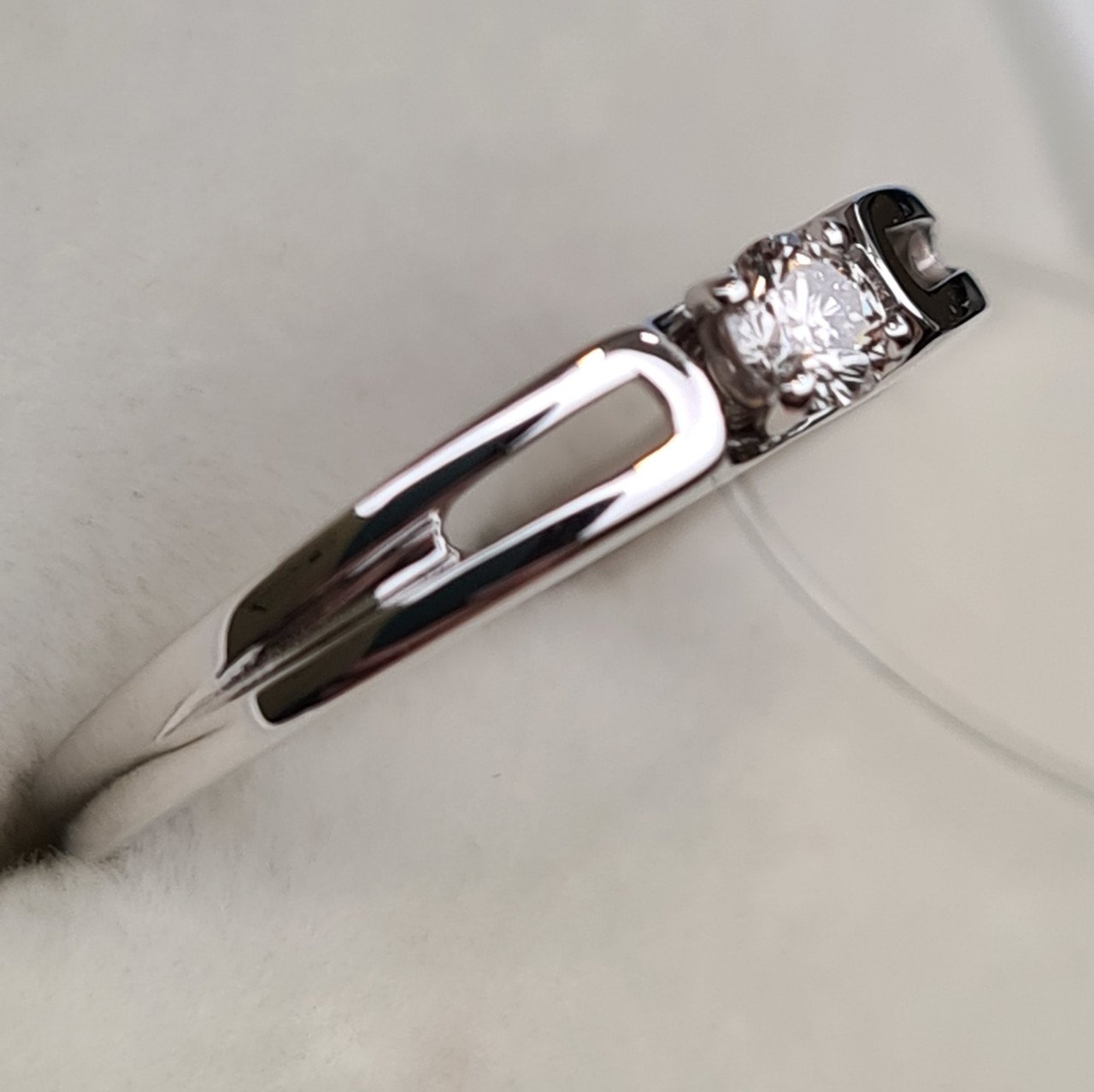 Кольцо Deimantas 98148883 16р 1,6гр 0,11ct. купить,NaN