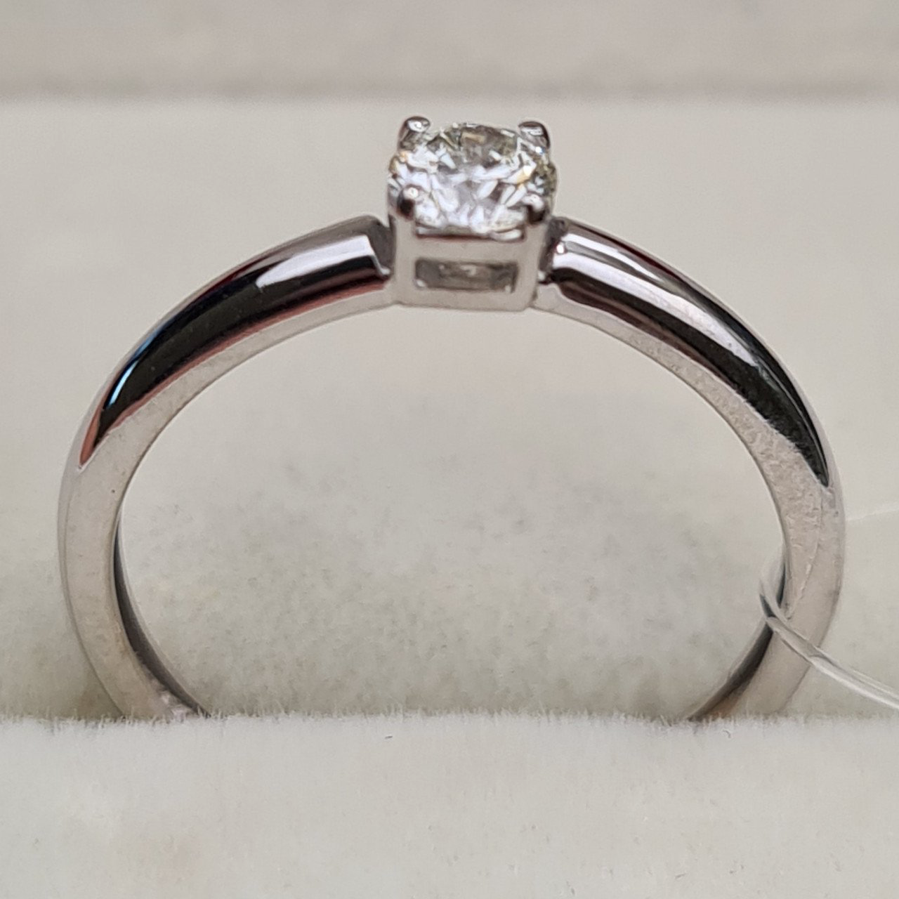 Кольцо Deimantas98148940 16р 1,26гр 0,18ct. купить,NaN