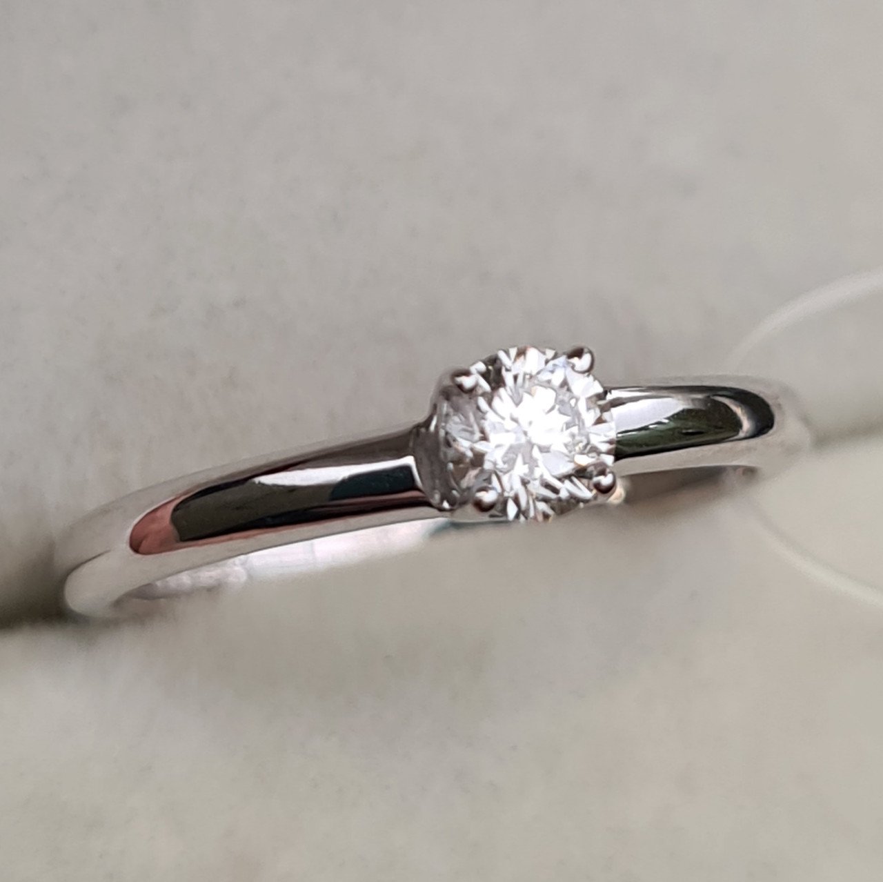 Кольцо Deimantas98148940 16р 1,26гр 0,18ct. купить,NaN