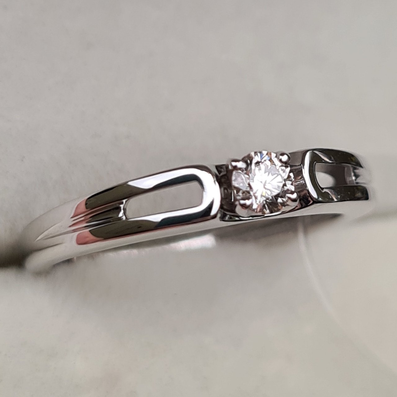 Кольцо Deimantas 98148883 16р 1,6гр 0,11ct. купить,NaN