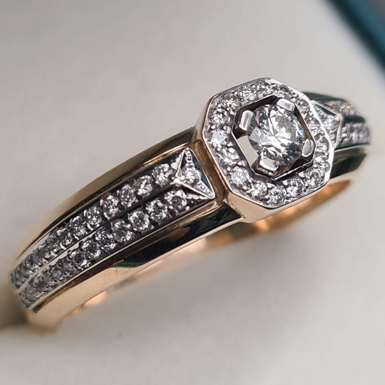 Кольцо Deimantas 95966255 21р 7,1р 0,70ct. купить,NaN