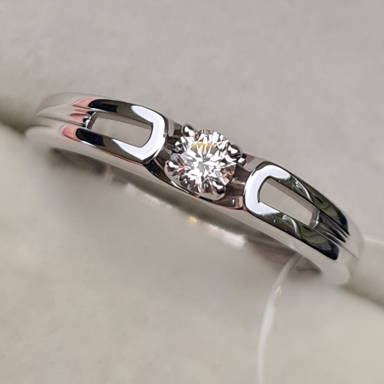 Кольцо Deimantas 98148883 16р 1,6гр 0,11ct. купить,NaN