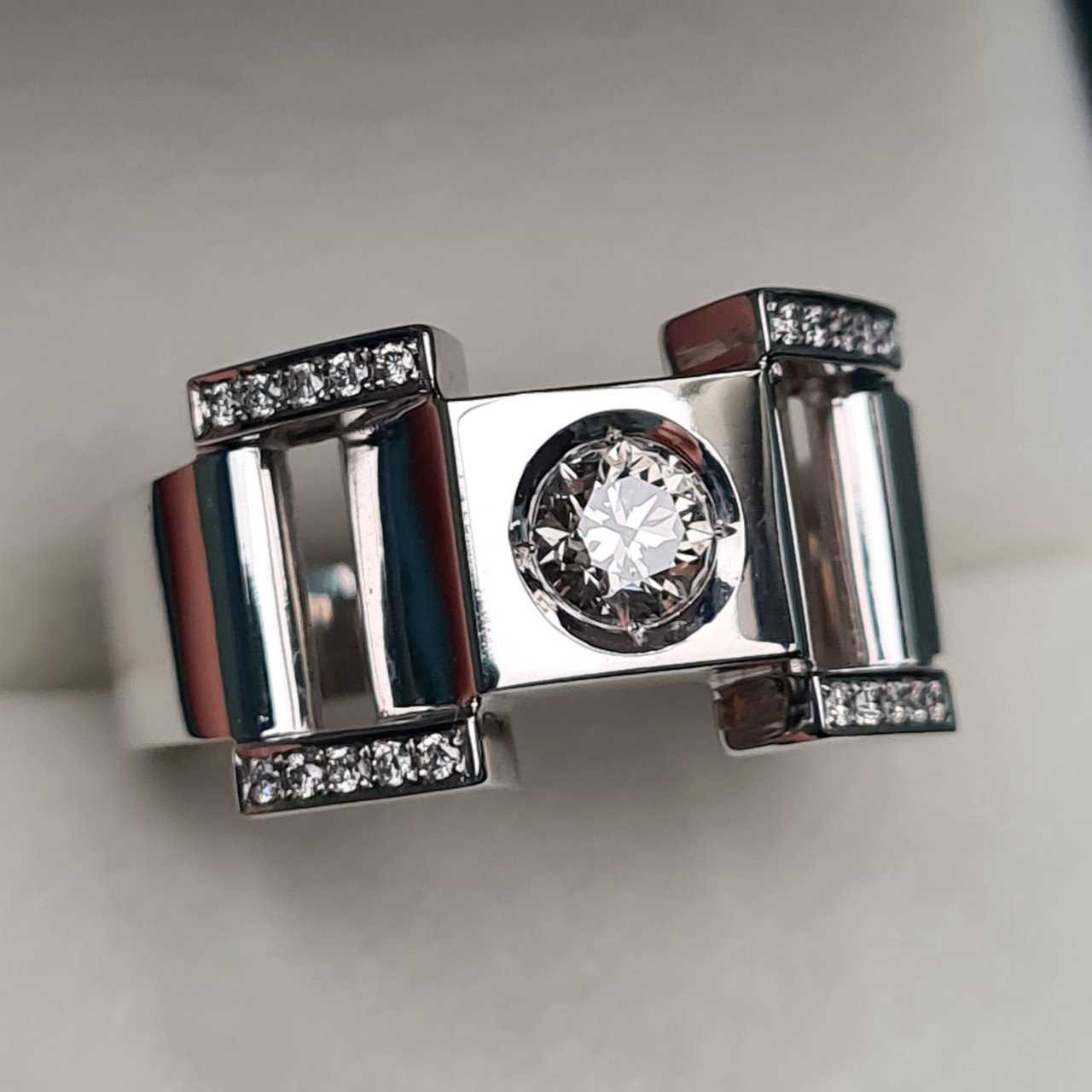 Мужская печатка Deimantas 95966260 21р 14,82гр 0,81ct. купить,NaN